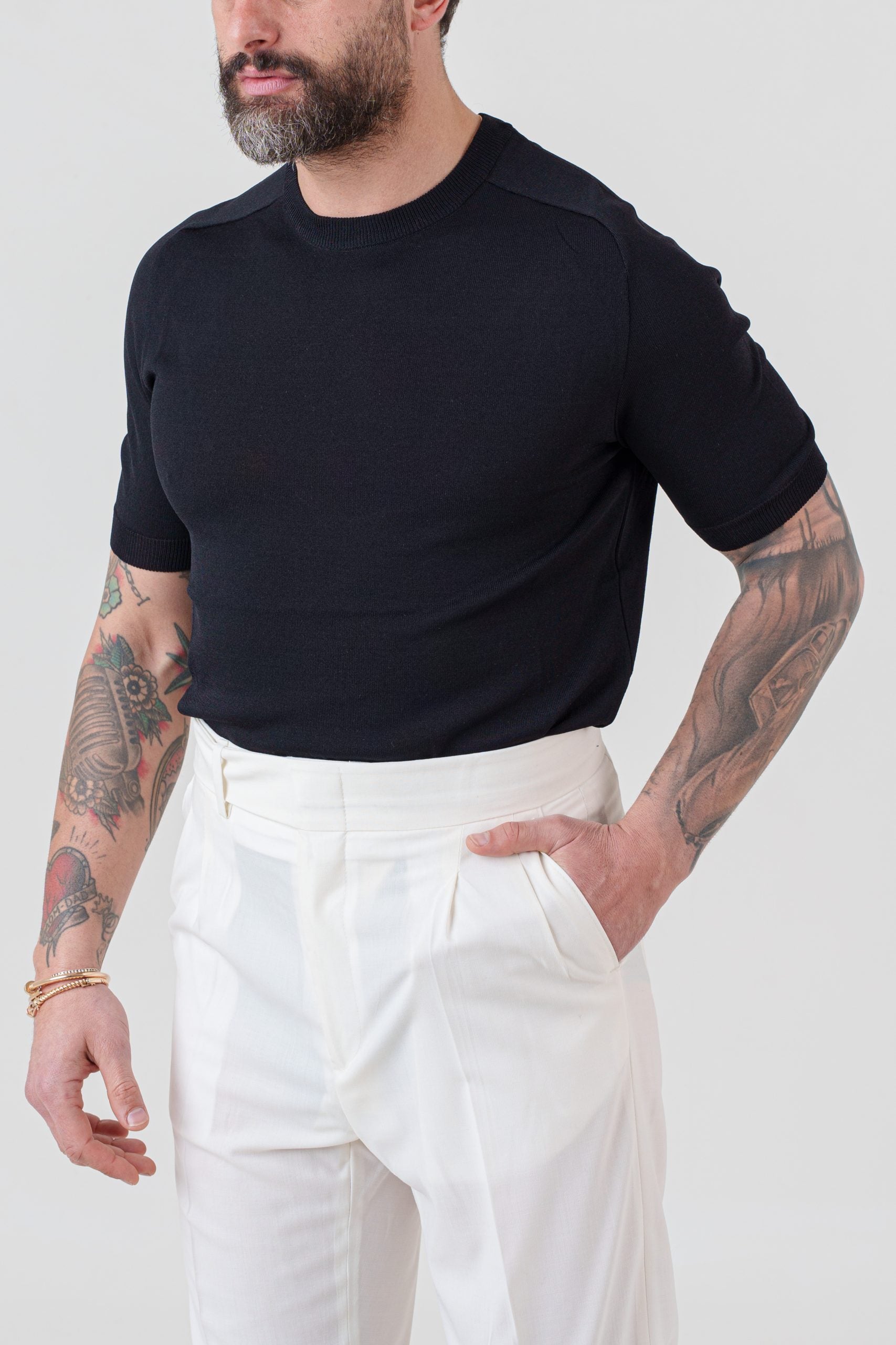 T-Shirt Mezza Manica in Viscosa Nera