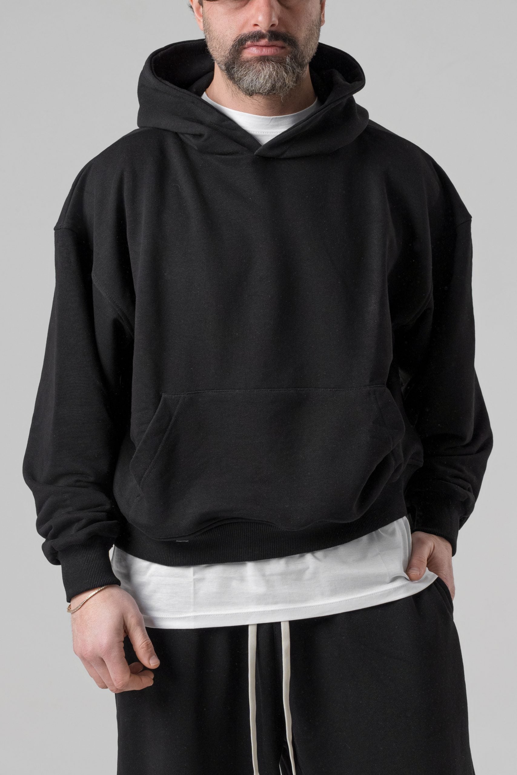 Felpa Oversize con Cappuccio Nera