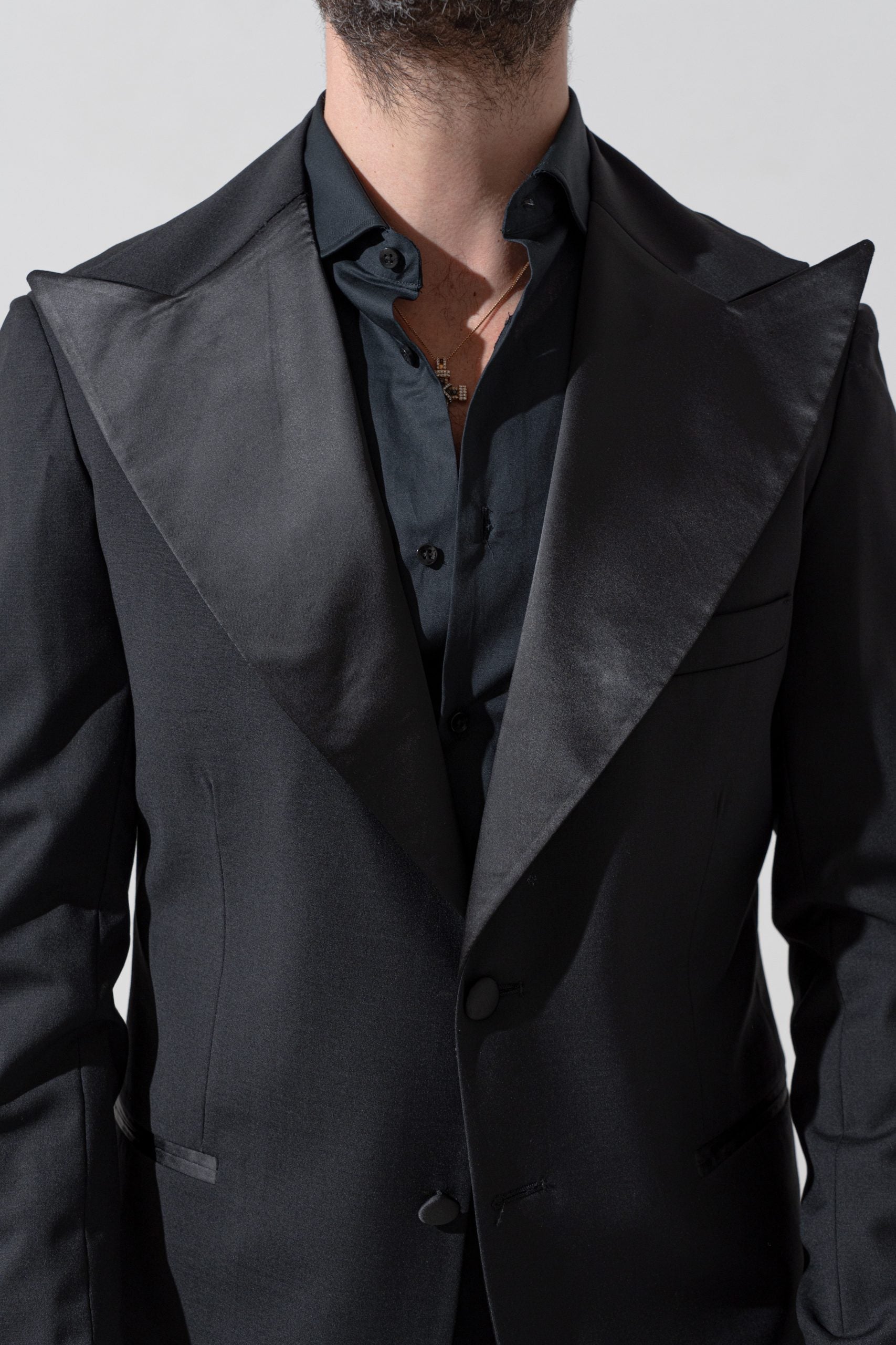 Giacca Smoking Monopetto con Rever a Lancia Nero