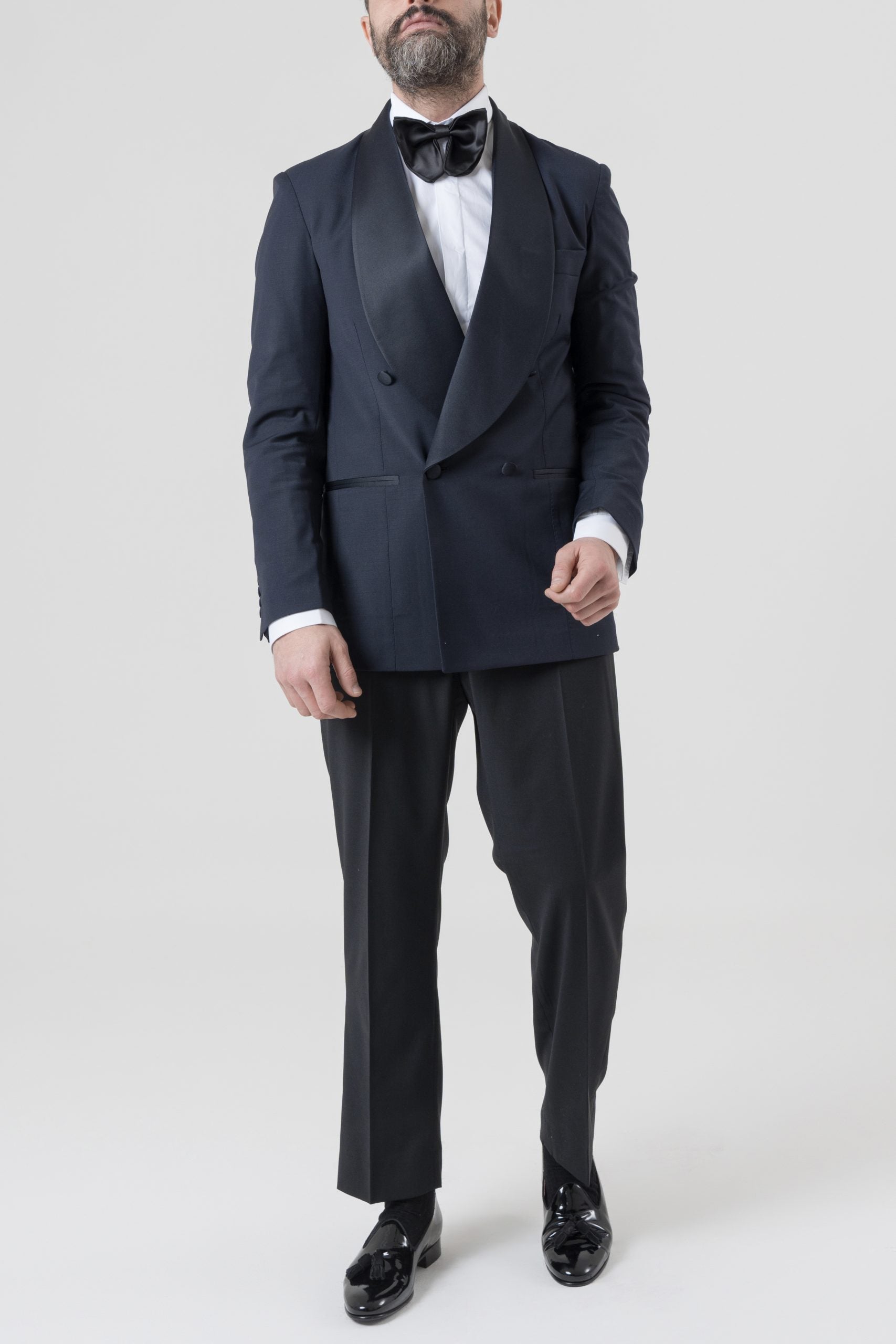 Giacca Smoking Doppiopetto con Rever a Scialle Blu