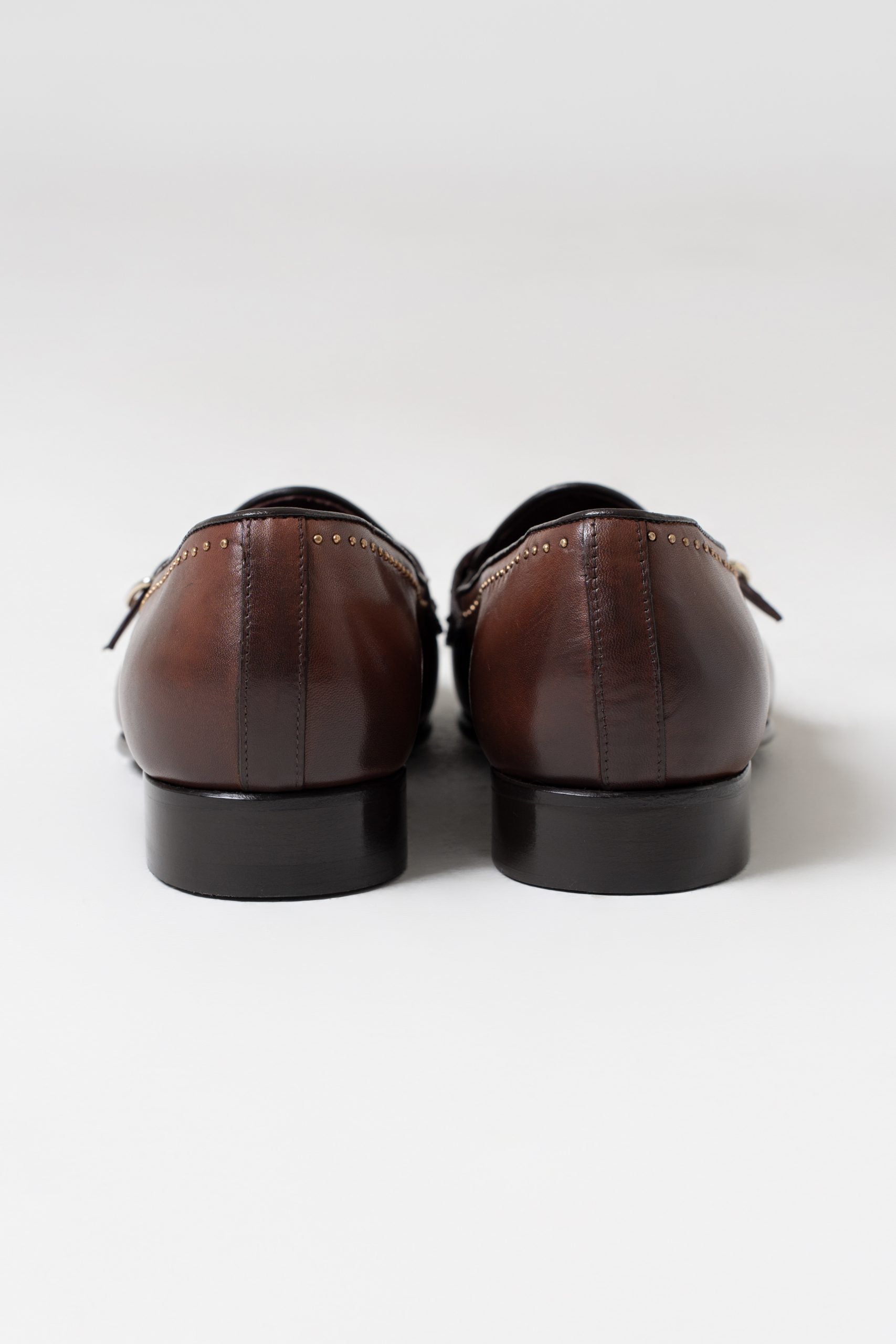 Mocassino Borchiato con Fibbia Laterale Cognac