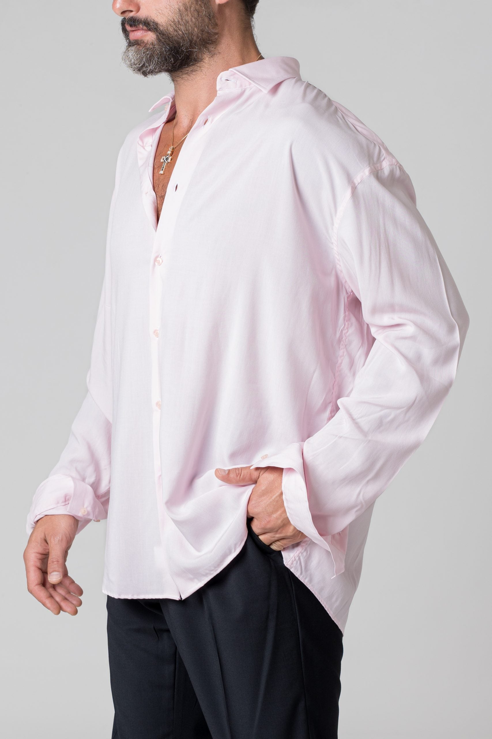 Camisa extragrande de viscosa rosa