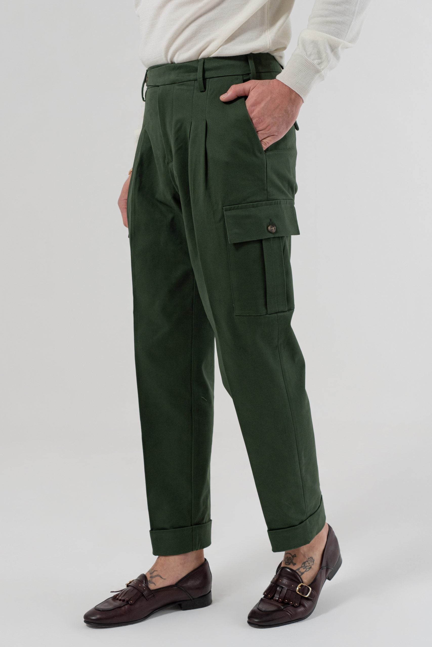 Pantalones cargo verdes