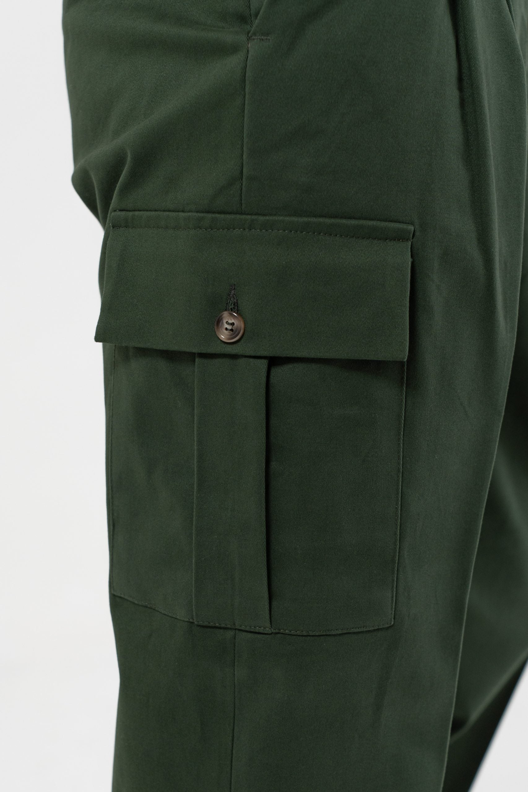 Pantalones cargo verdes