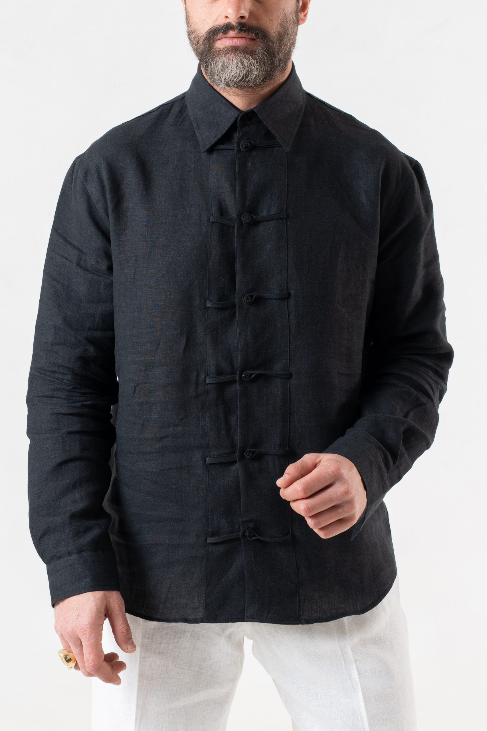 Camisa negra de rana 100% lino