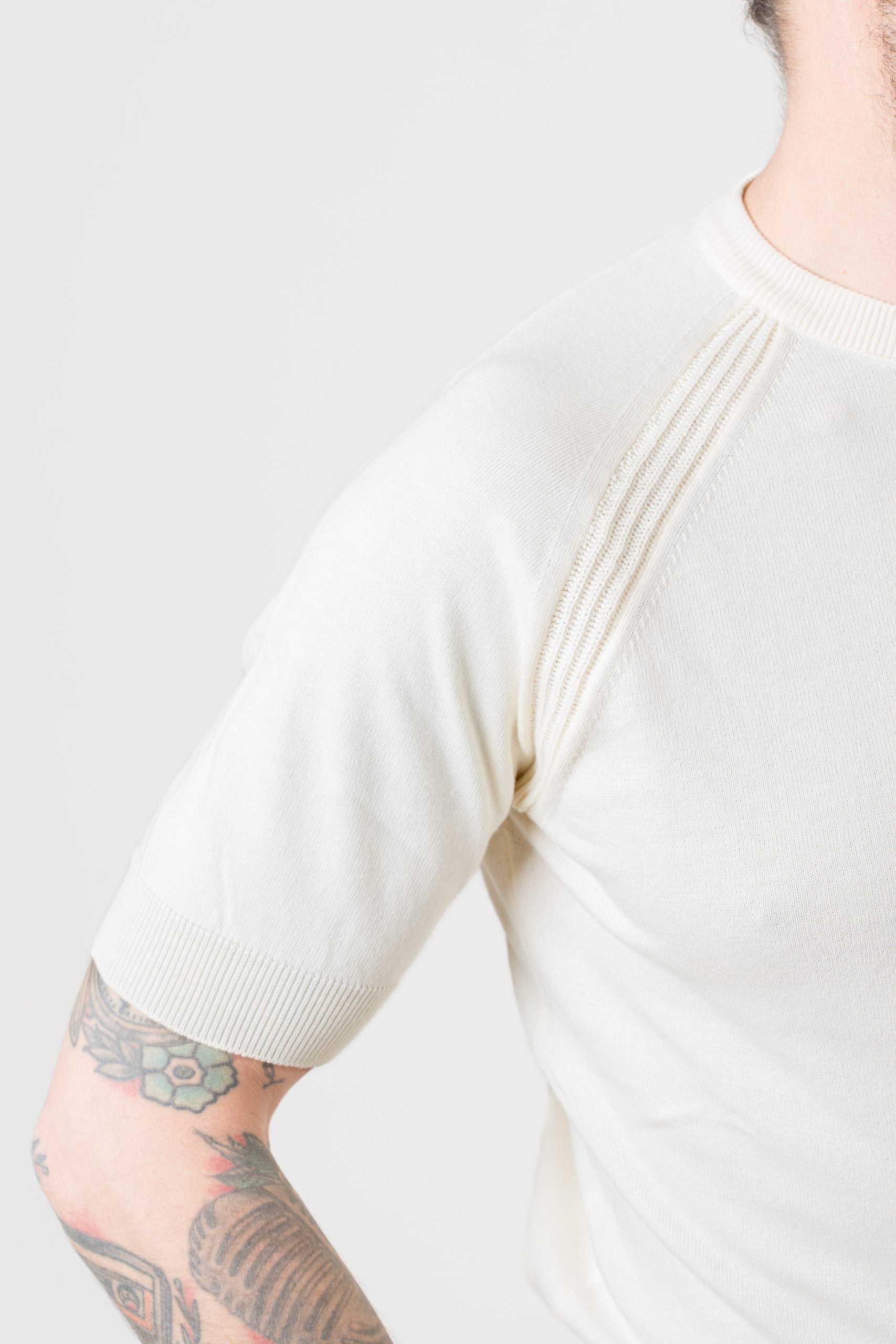 T-Shirt in Filo Manica Raglan Panna