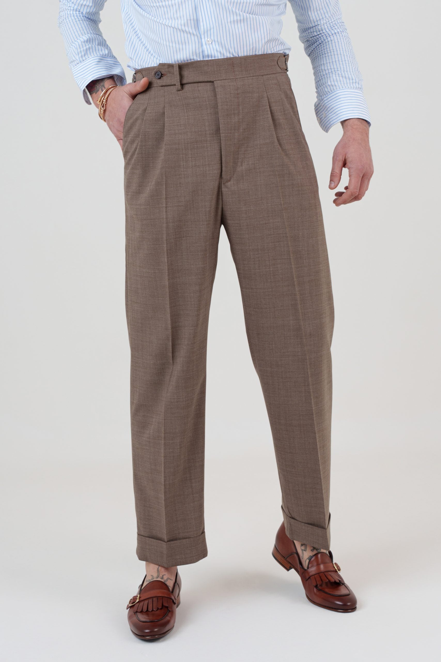 Pantalone Fondo Ampio e Fibbie Laterali Tortora Taormina