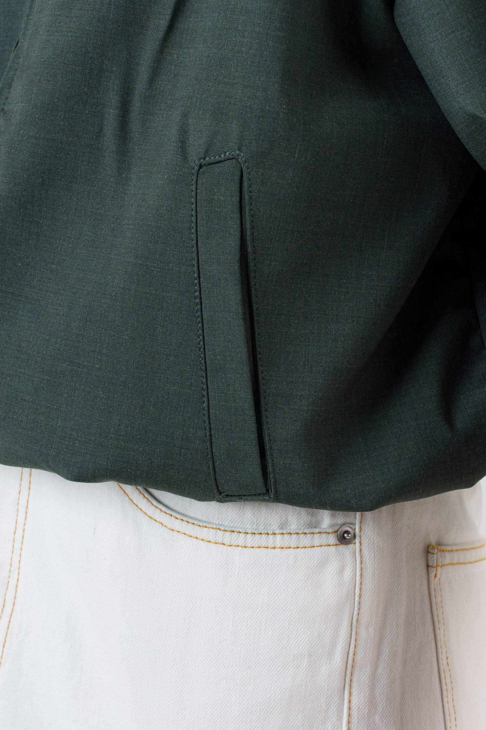 Bomber in Fresco Lana Verde Bosco Cannes