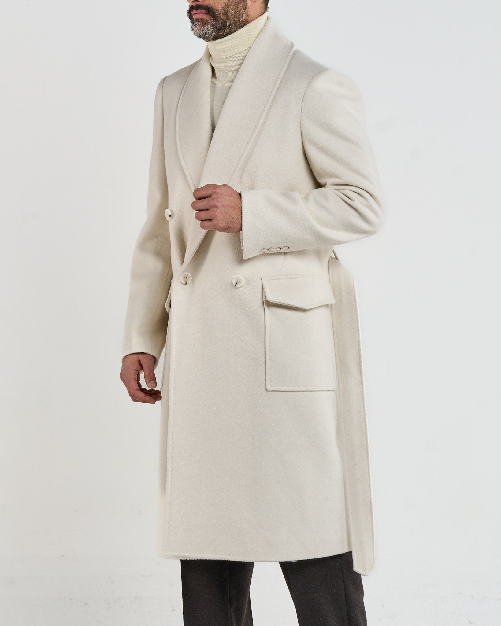 Cappotto Doppiopetto con Rever a Scialle Panna