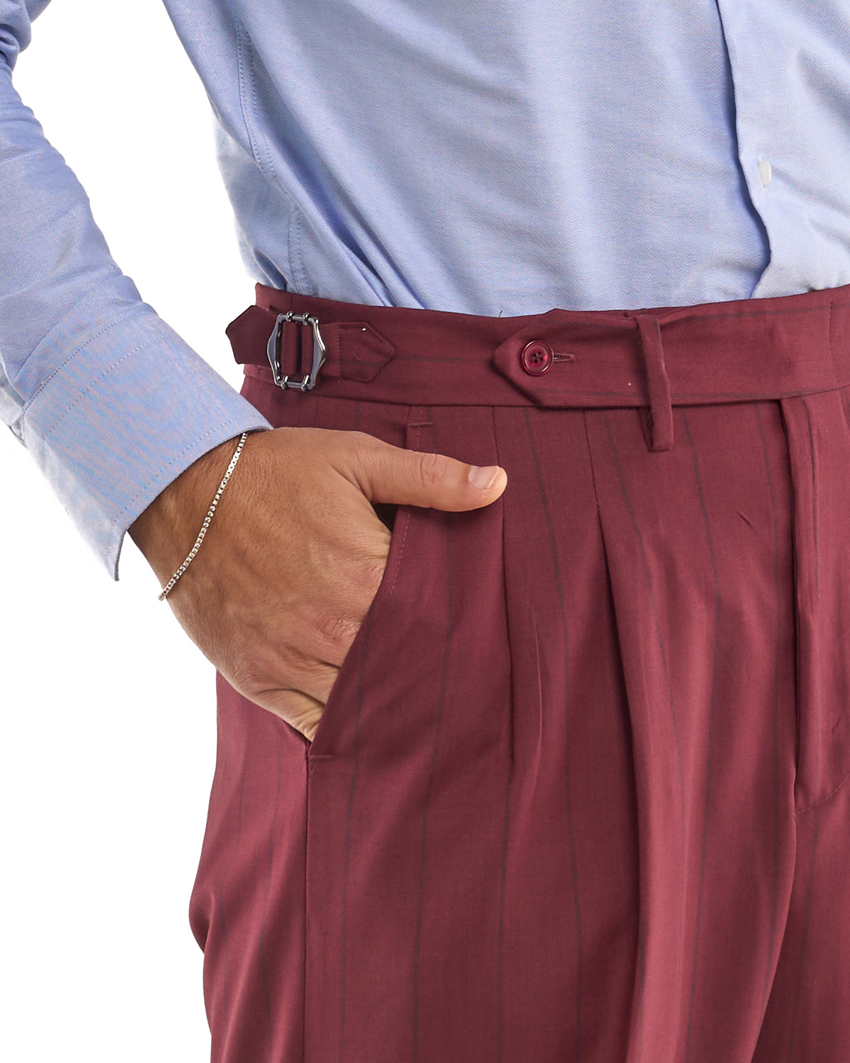 Pantalone Fondo Ampio e Fibbie Laterali Gessato Bordò Riga Blu Boston