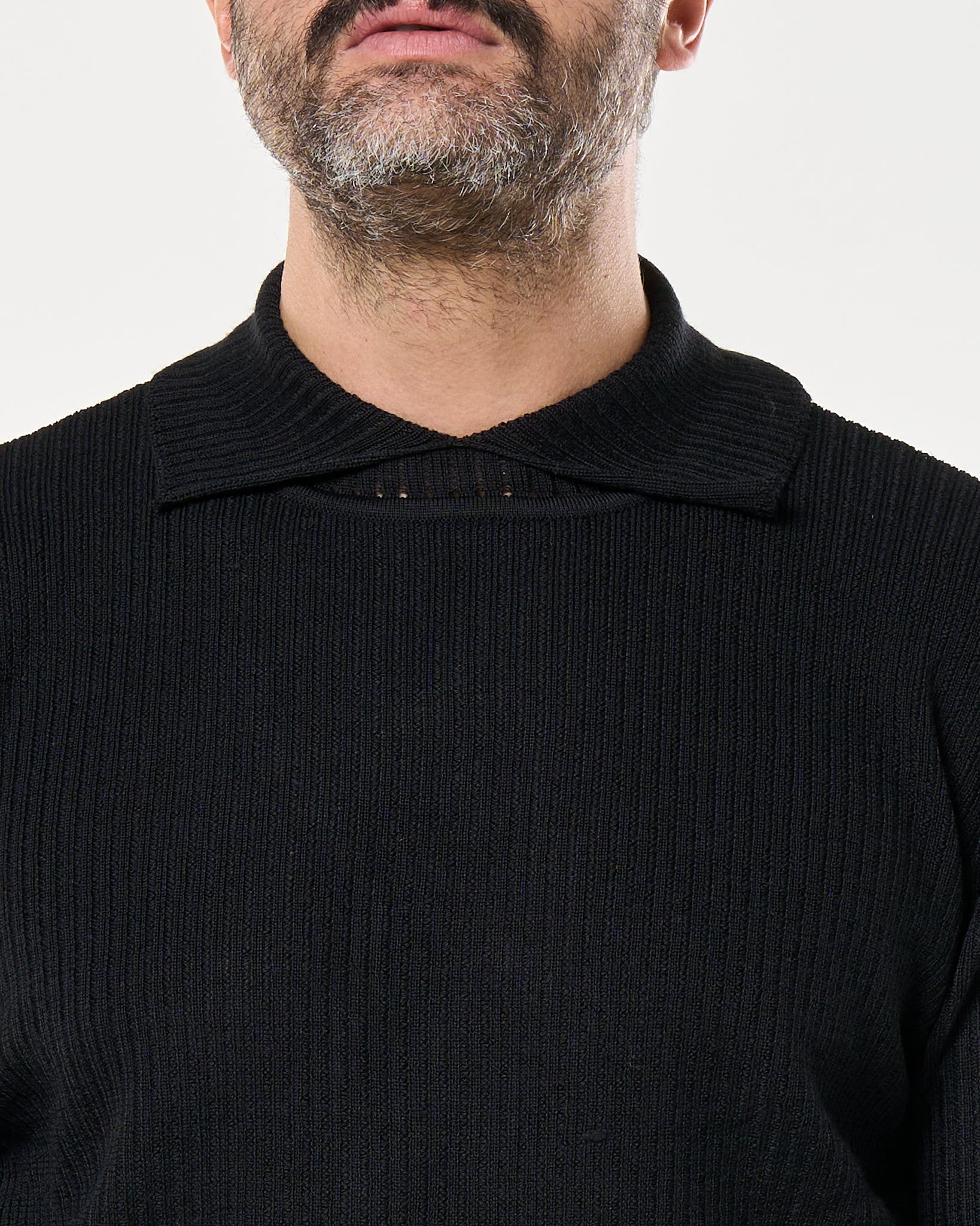 Maglia Collar Twist Nera