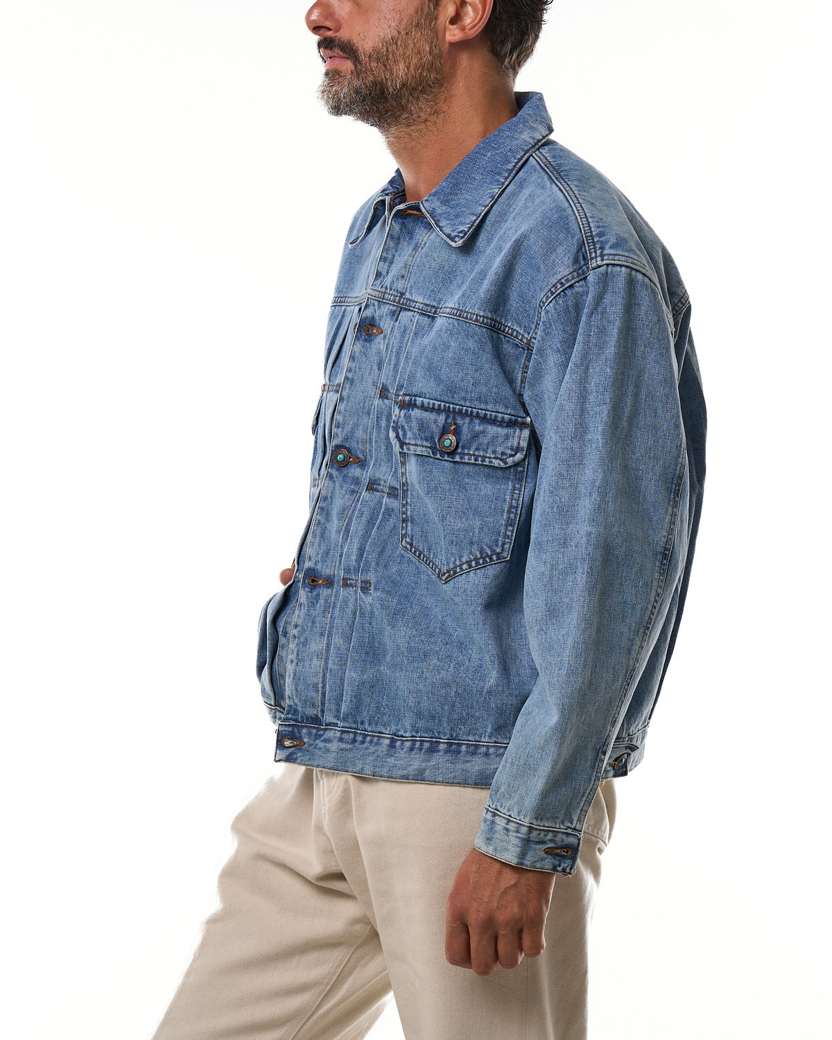 Giubbino con Cuciture a Contrasto in Denim Lavaggio Chiaro