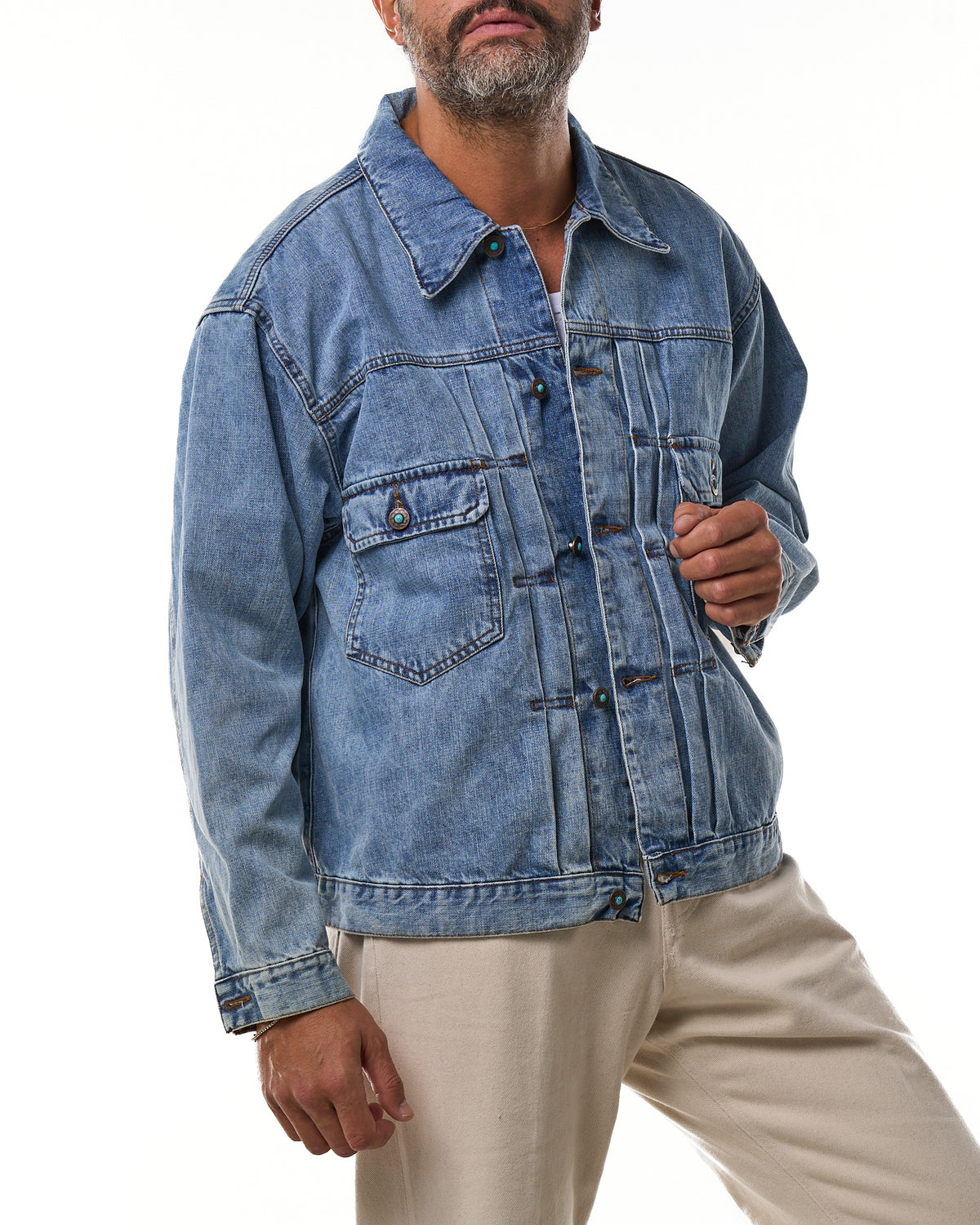 Giubbino con Cuciture a Contrasto in Denim Lavaggio Chiaro