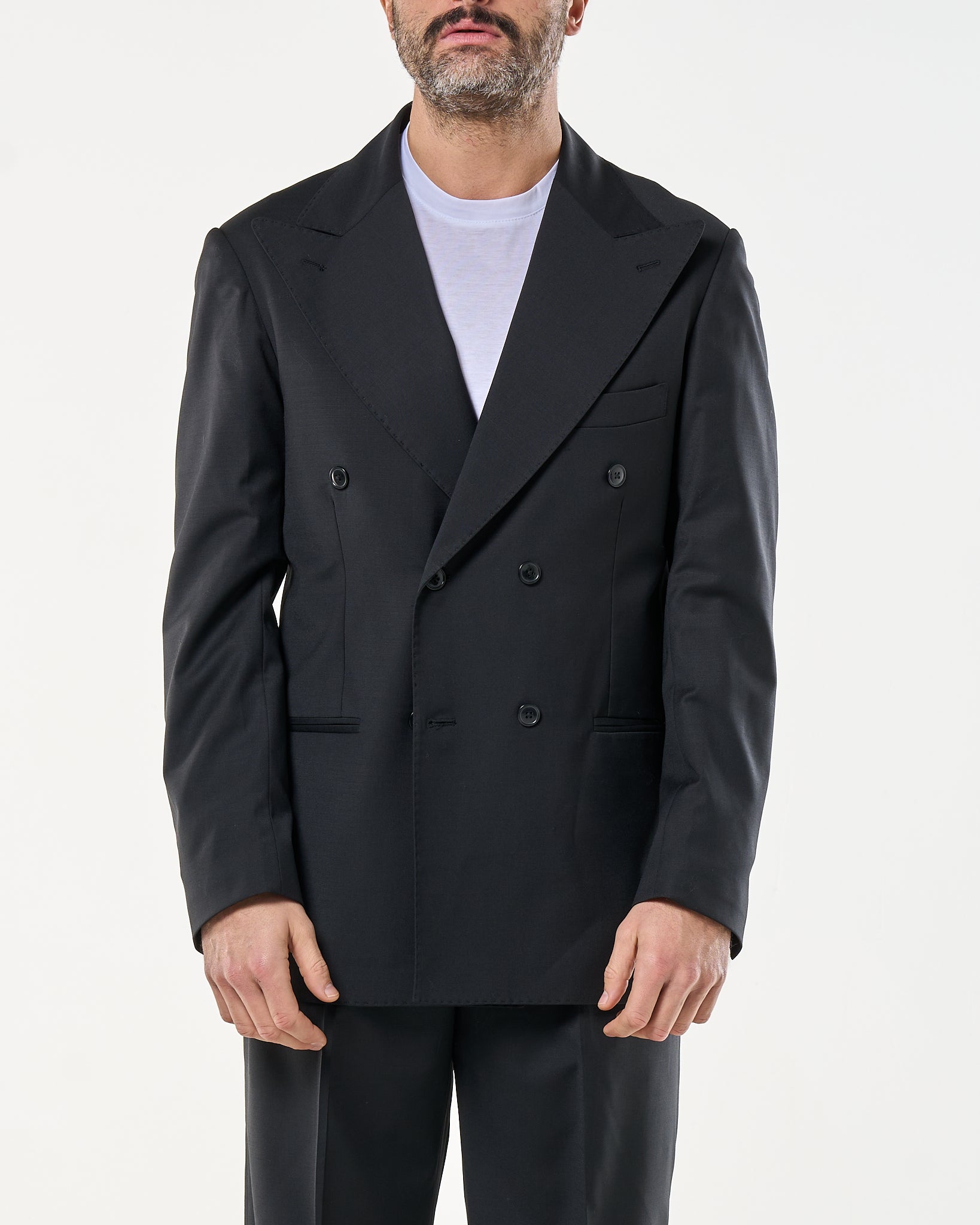 Giacca Doppiopetto Abbottonatura Centrale con Rever a Lancia Nero Milano