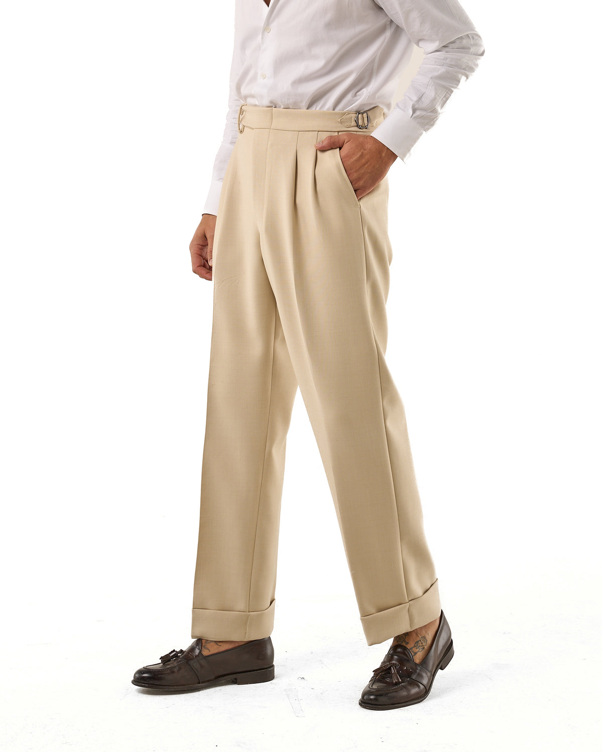 Pantalones de pernera ancha Off-White con hebillas laterales diagonales