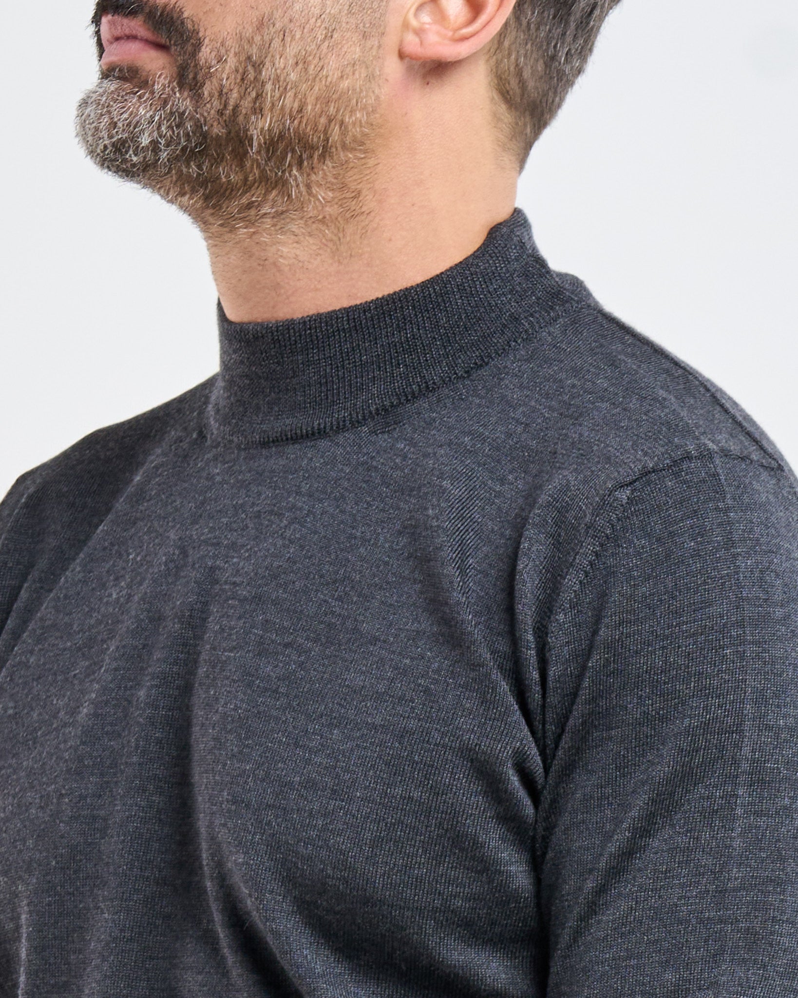 Mezzocollo in 100% Lana Merinos Grigio