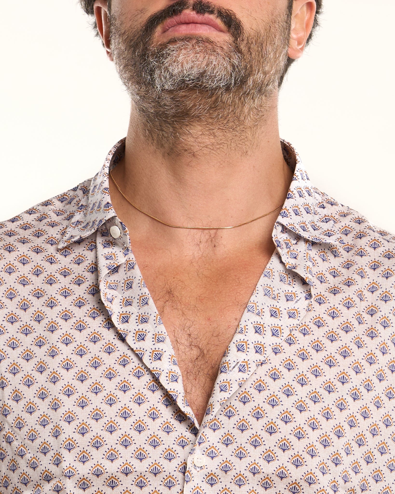 Camicia Oversize in Mussola di Cotone a Fantasia con Fiore Blu