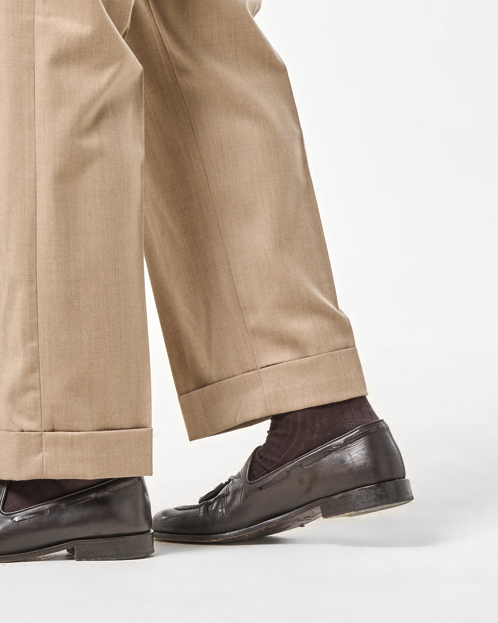 Pantalone Fondo Ampio e Fibbie Laterali in Lana Foulè Beige