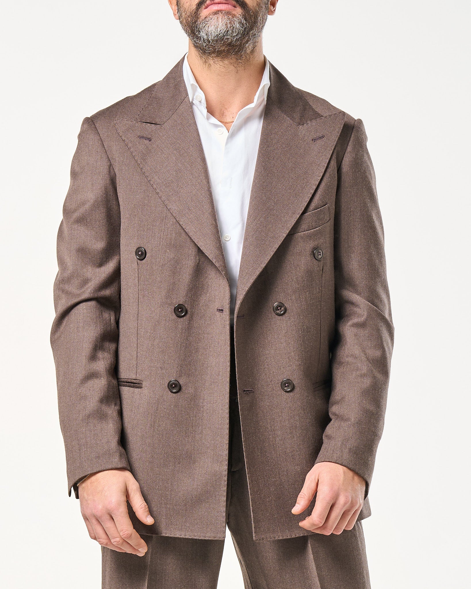 Giacca Doppiopetto in Lana Foulè con Abbottonatura Centrale e Rever a Lancia Moro