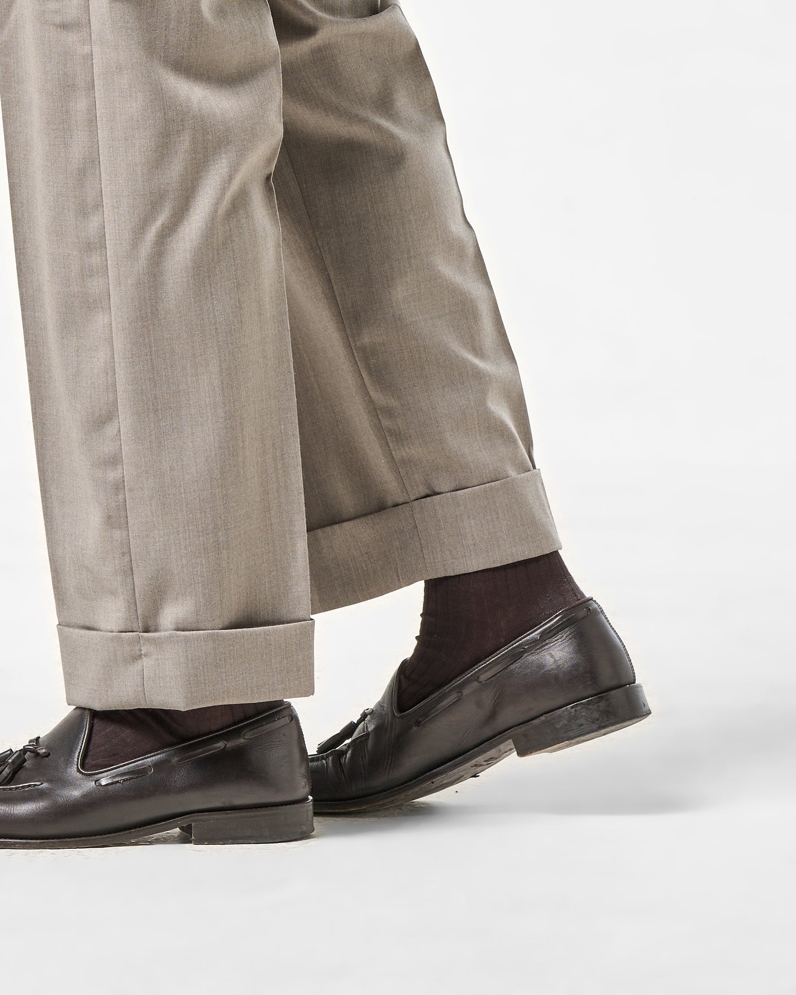 Pantalone Fondo Ampio e Fibbie Laterali in Lana Sabbia Foulè Norcia