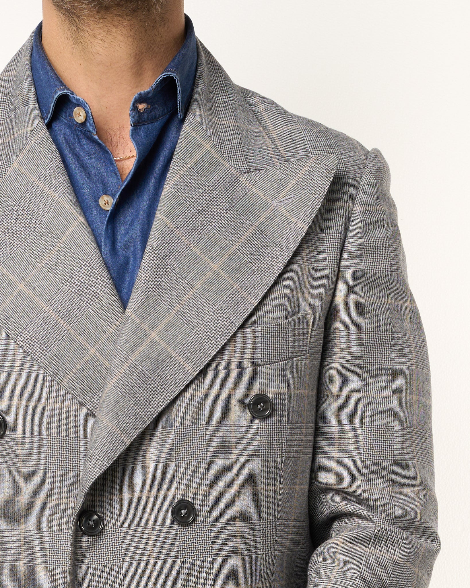 Giacca Doppiopetto Abbottonatura Centrale con Rever a Lancia Principe di Galles Grigio Chiaro