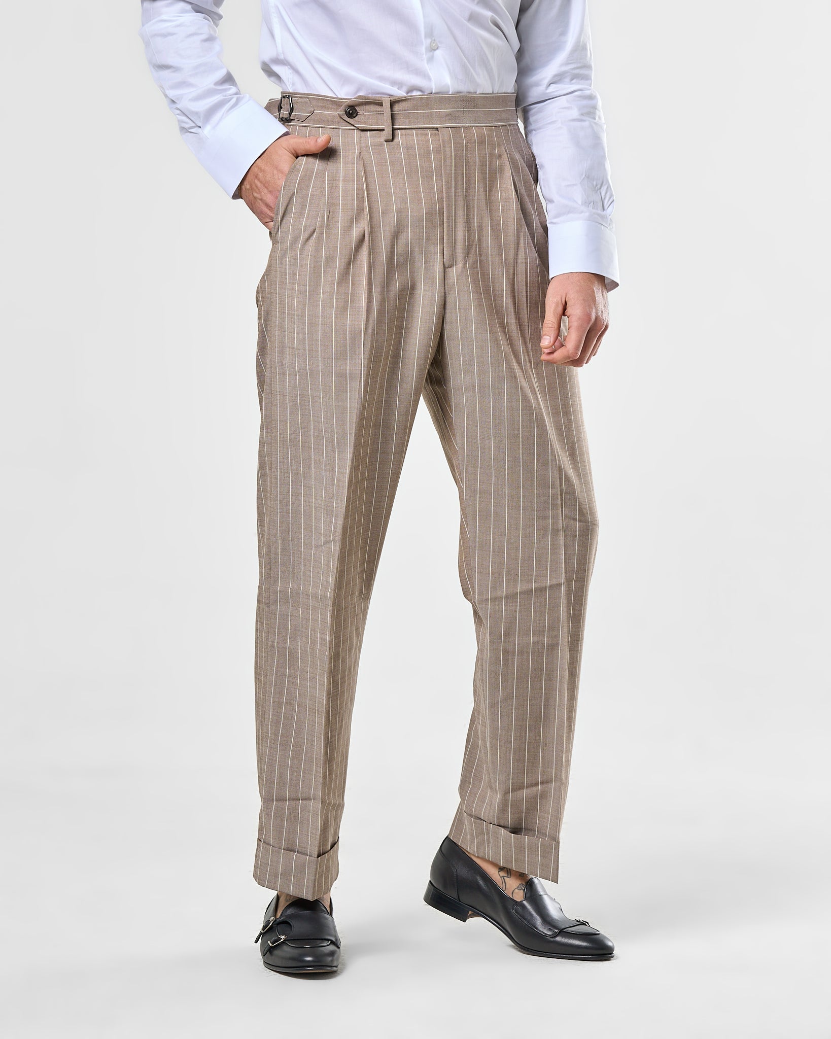 Pantalone Fondo Ampio e Fibbie Laterali Gessato Beige Porto Rotondo