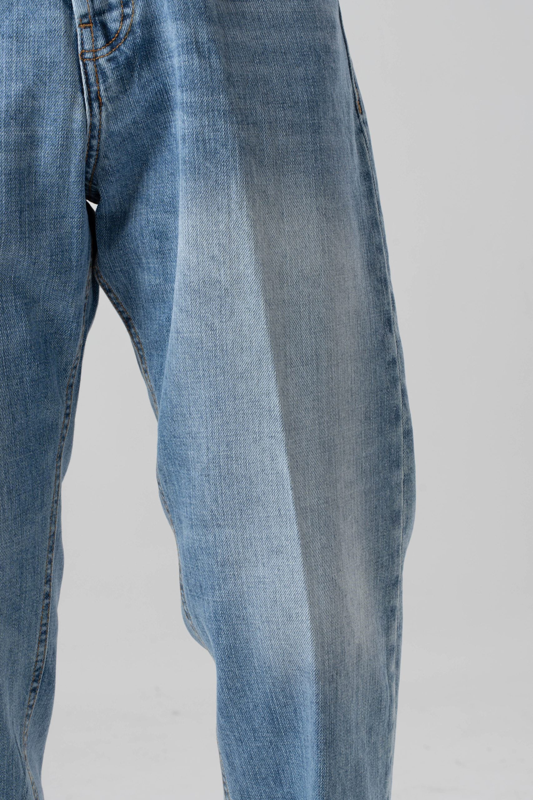 Jeans Vita Alta Fondo Lavaggio Vintage