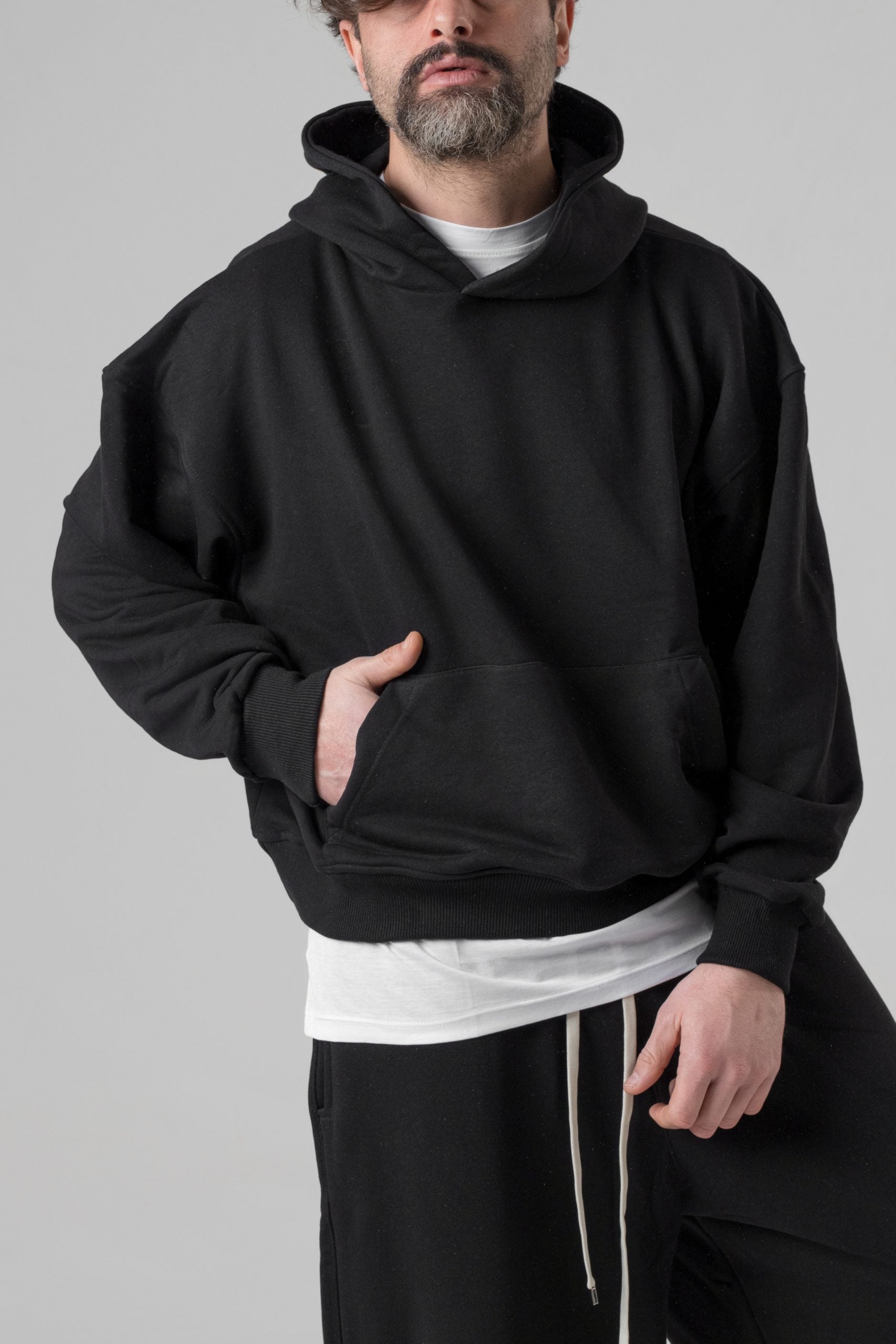 Felpa Oversize con Cappuccio Nera