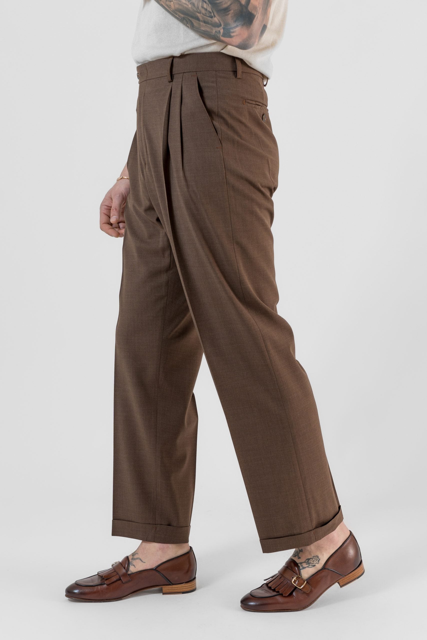 Pantalone Fondo Ampio con Passanti Moro Roma