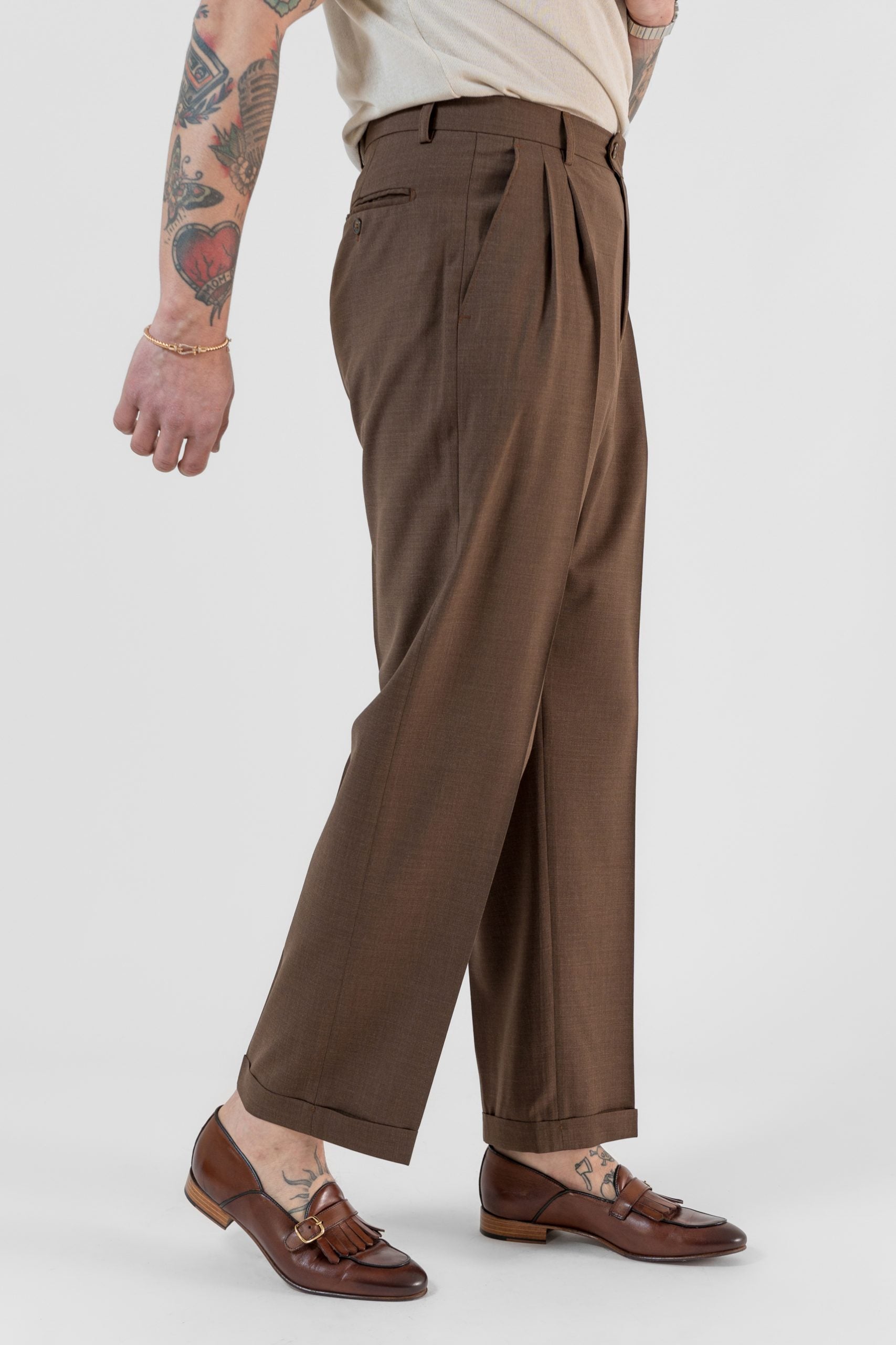 Pantalone Fondo Ampio con Passanti Moro Roma