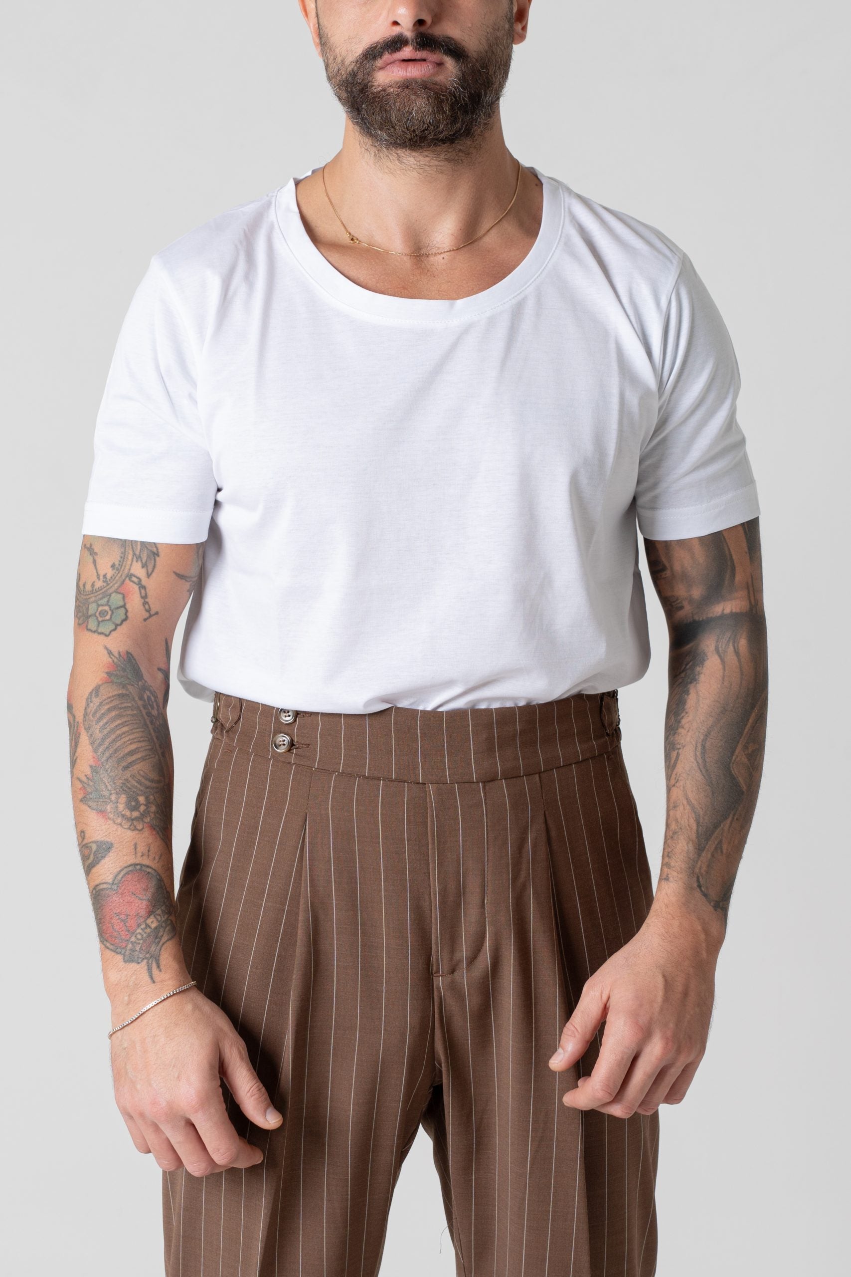 T-Shirt Regolare Collo a Barca in Filo di Scozia Bianca