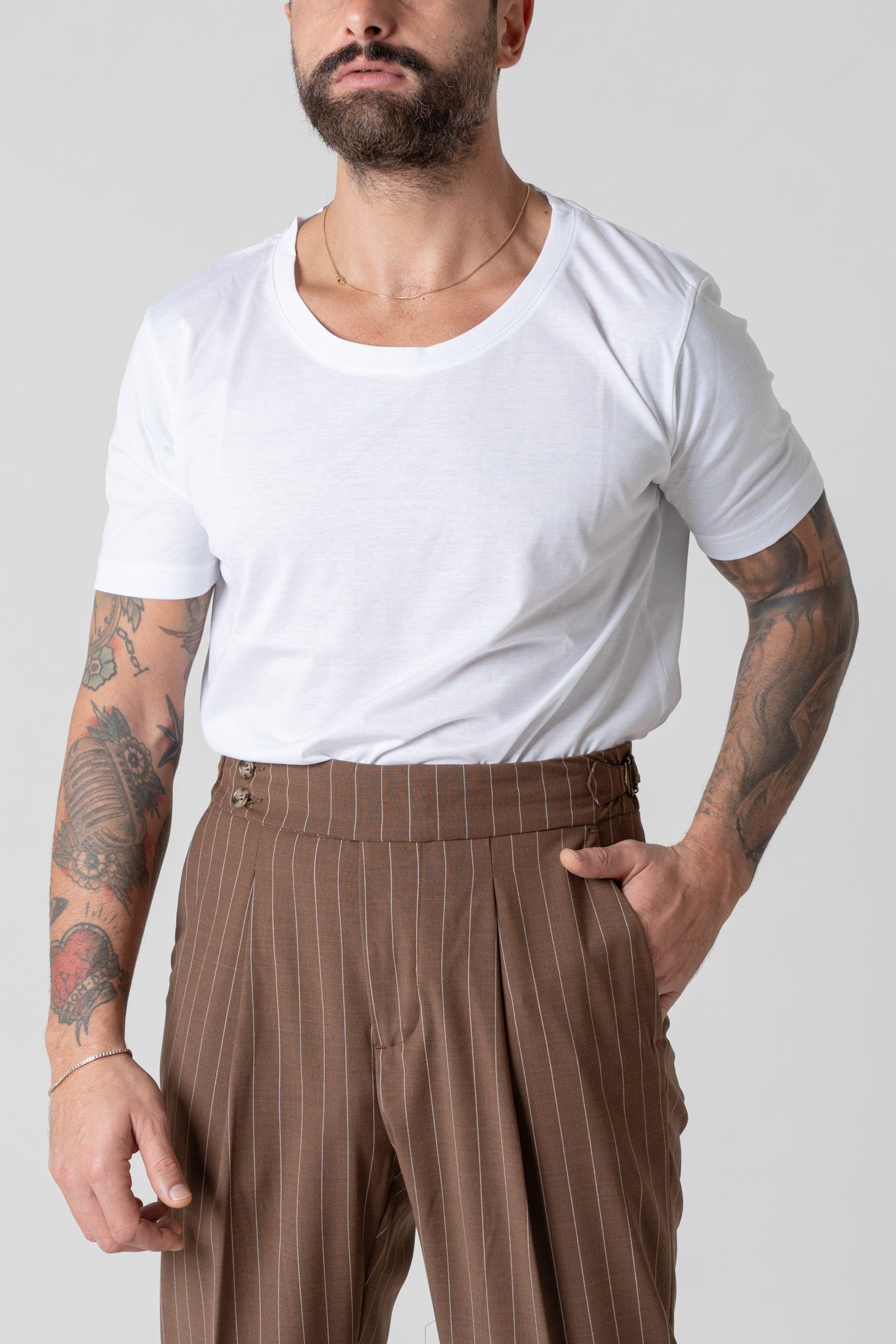 T-Shirt Regolare Collo a Barca in Filo di Scozia Bianca