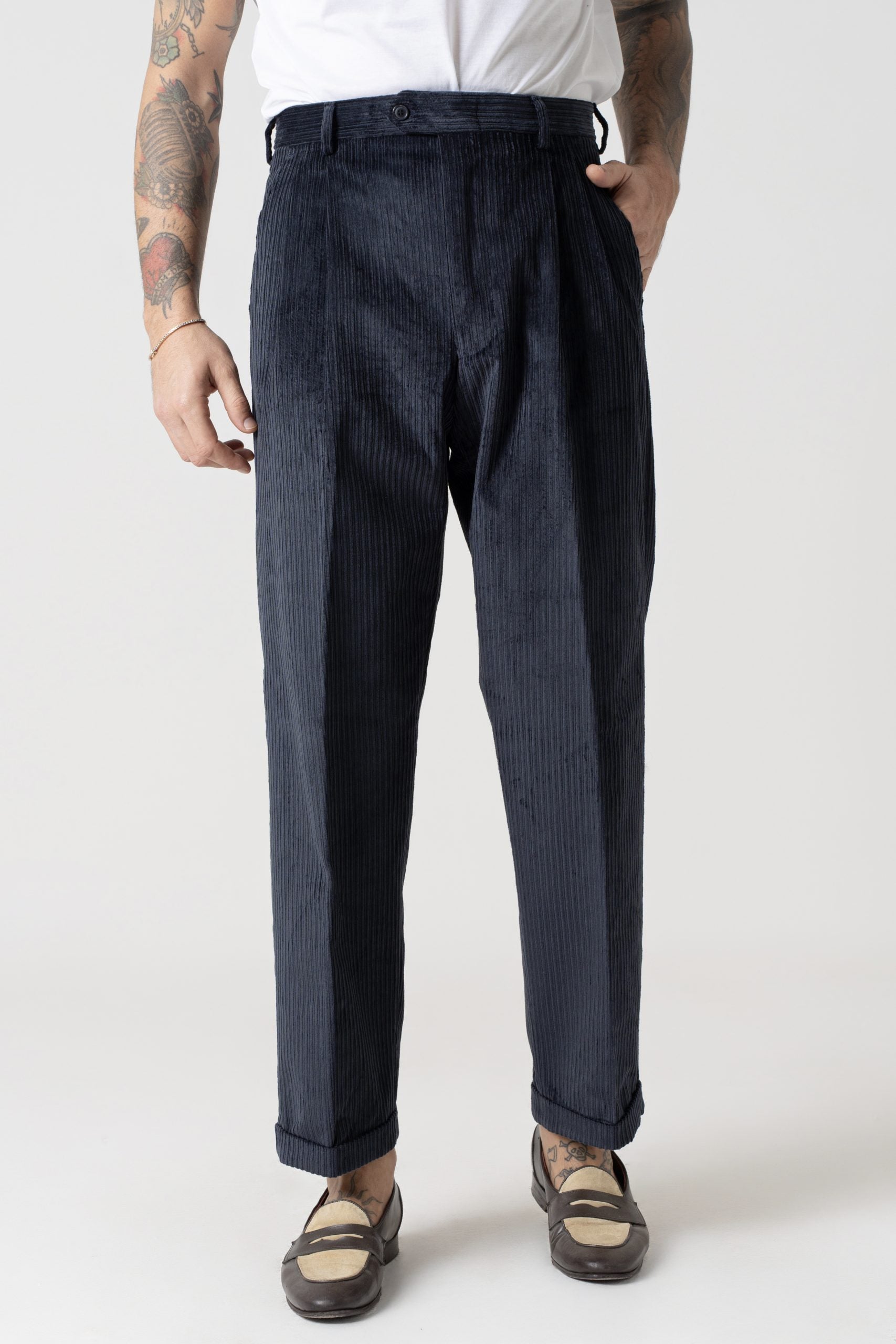 Pantalone in Velluto a Coste Fondo Ampio con Passanti Blu