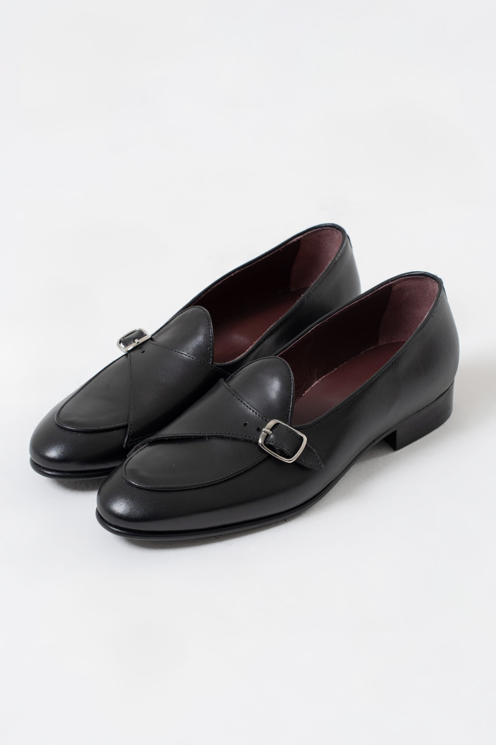 Mocassino con Fibbia Laterale Nera