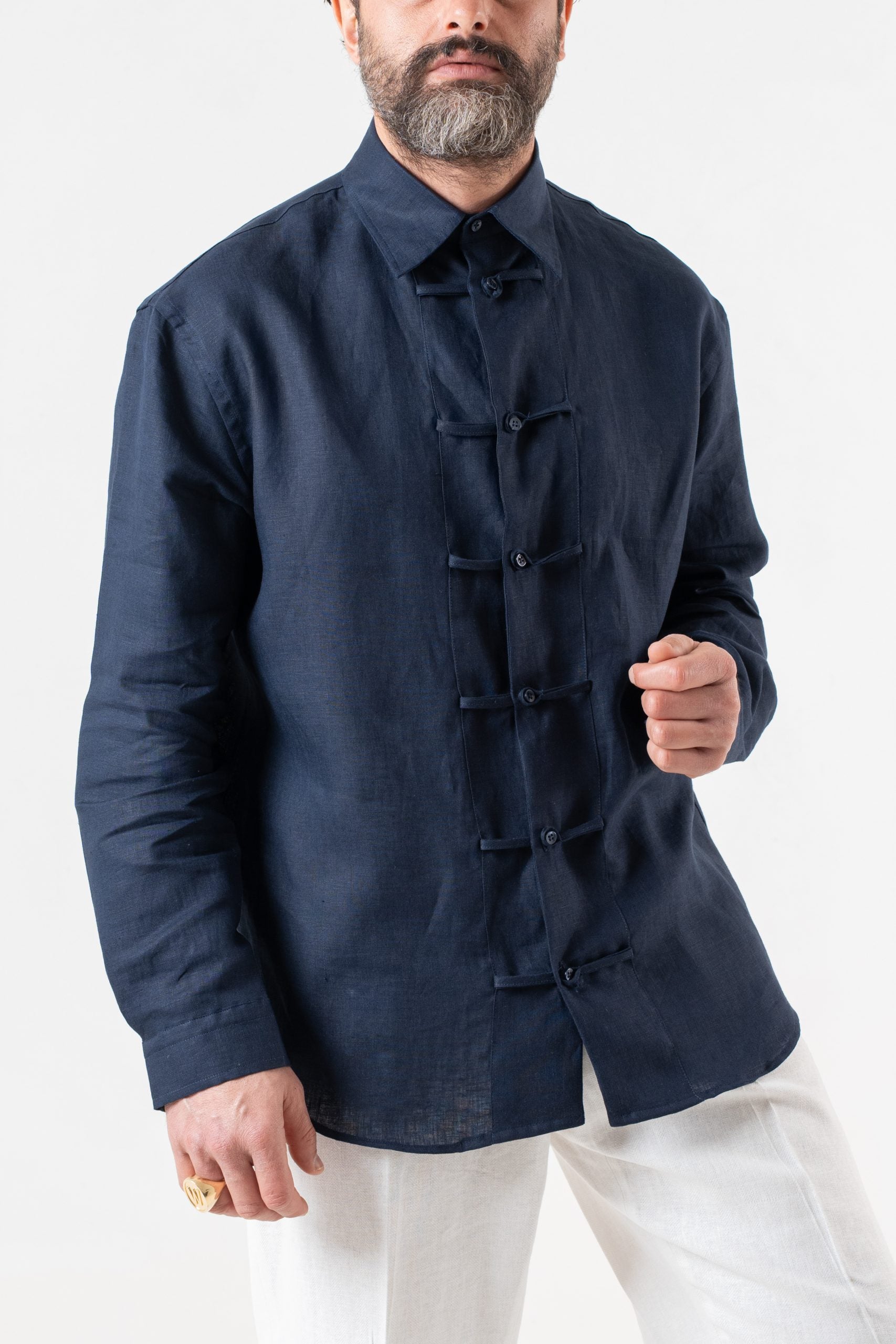 Camicia in Lino con Alamari in 100% Lino Blu