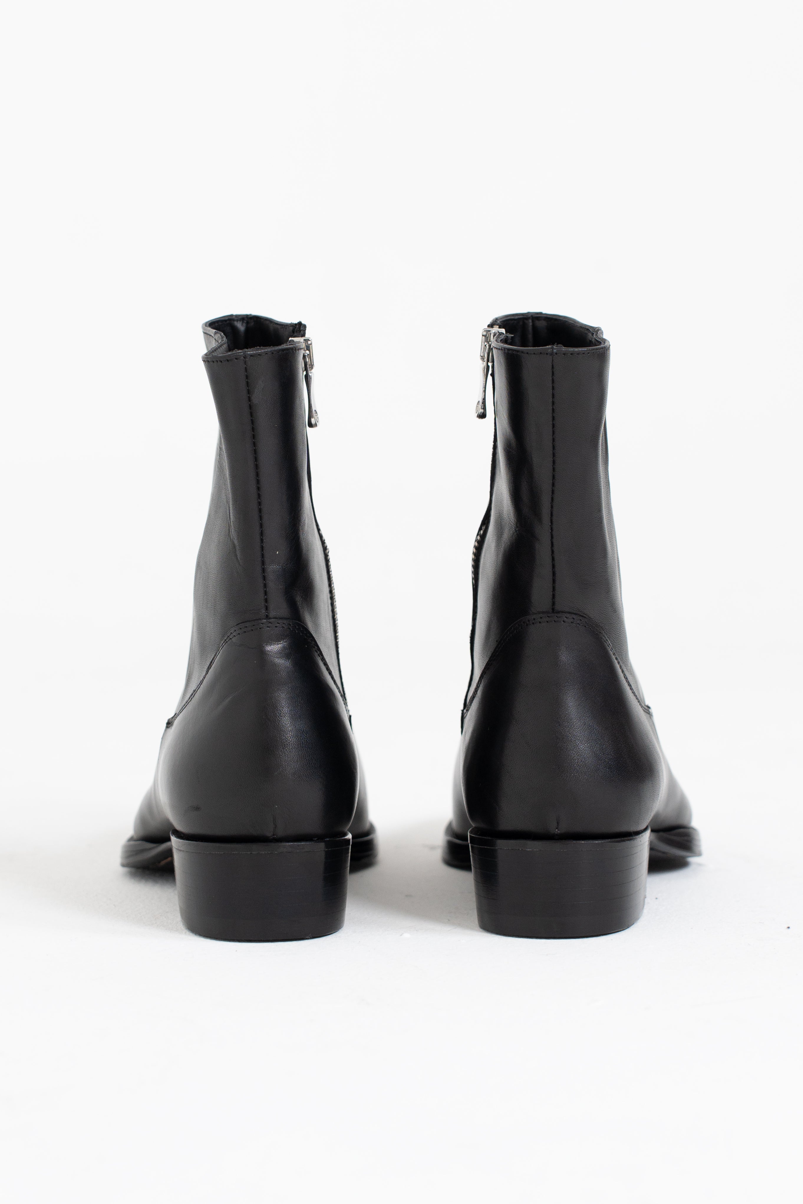 John Boots in Pelle Nero