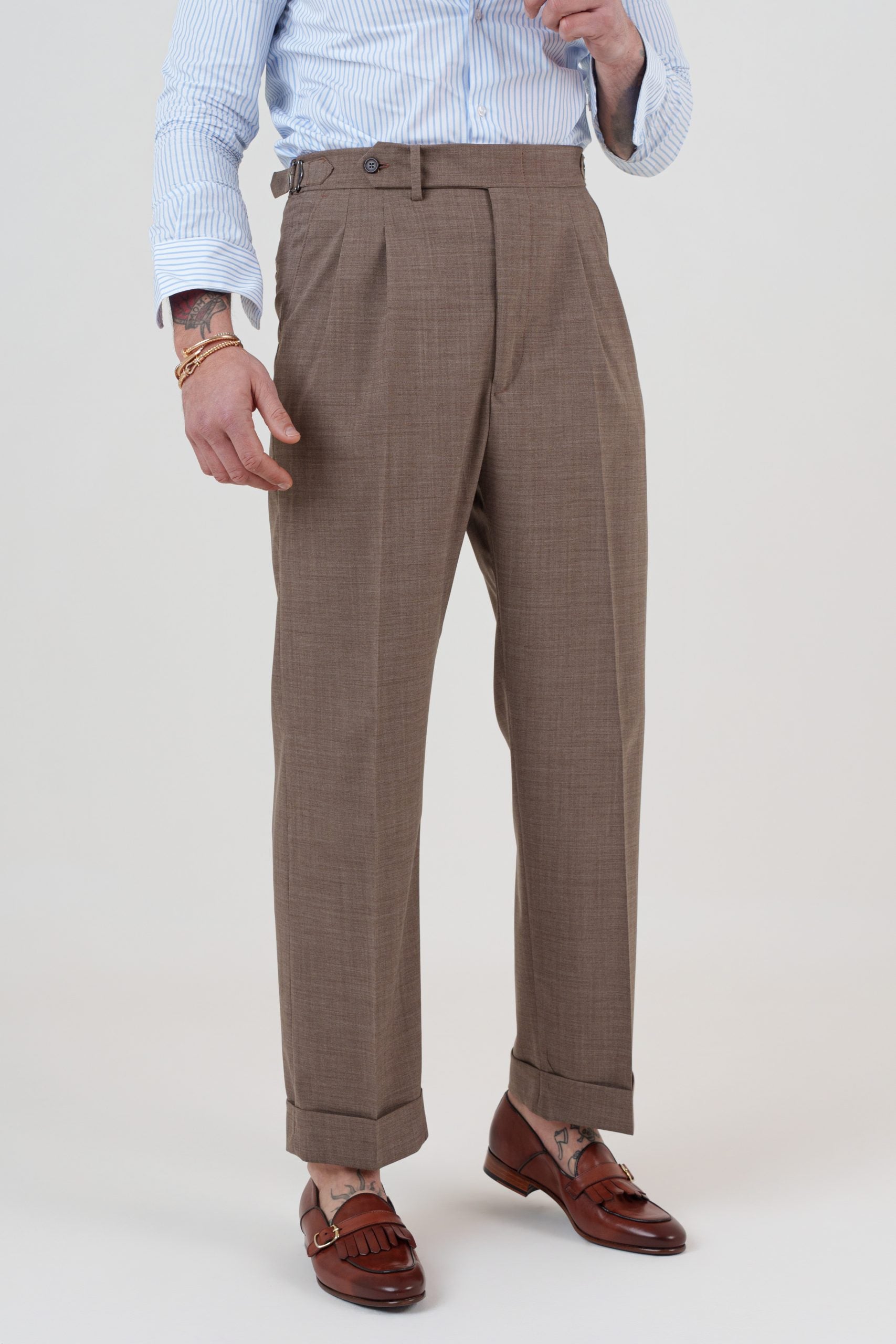 Pantalone Fondo Ampio e Fibbie Laterali Tortora Taormina