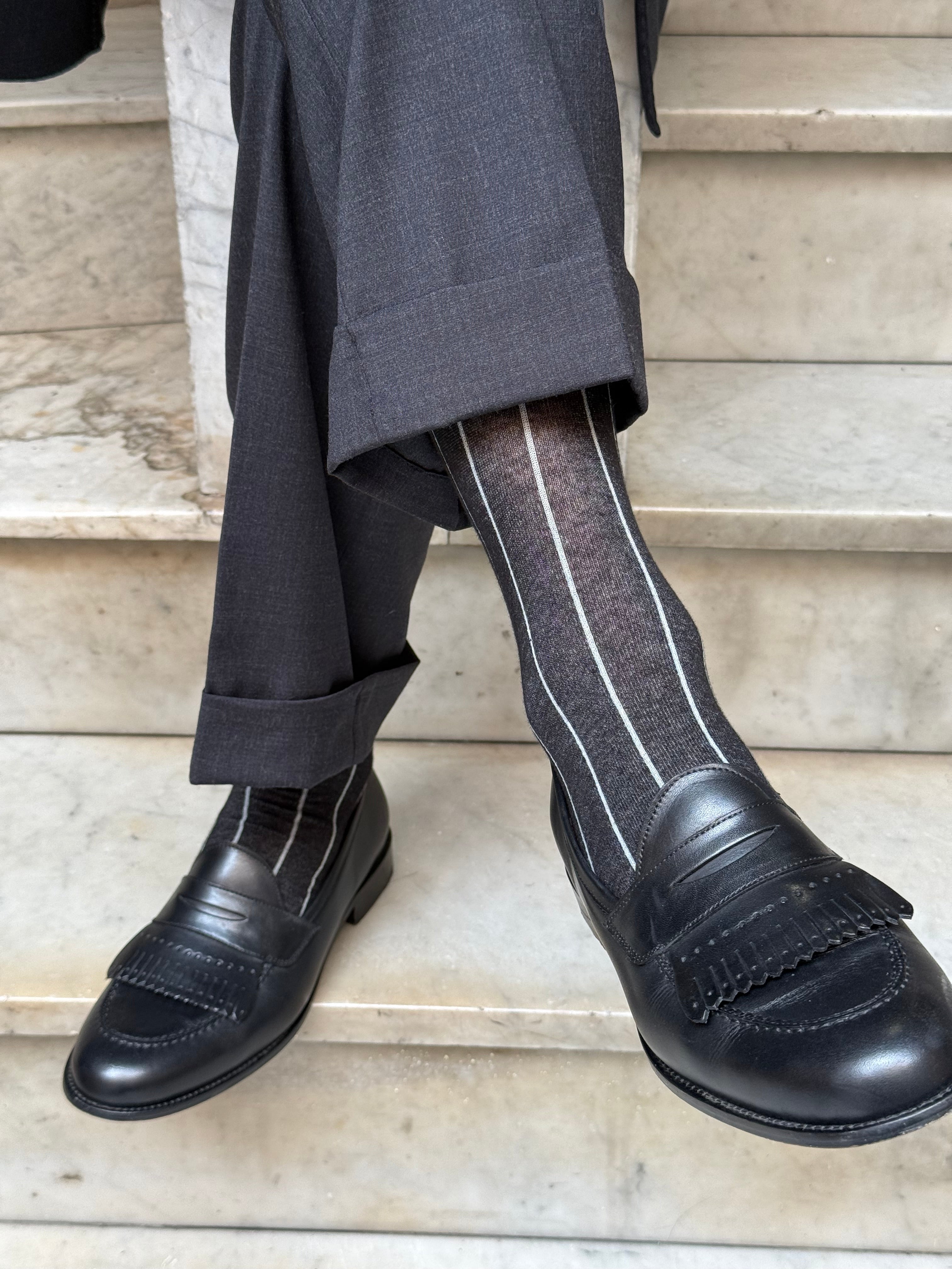 Calza in Cashmere e Cotone a Righe Nero e Grigio