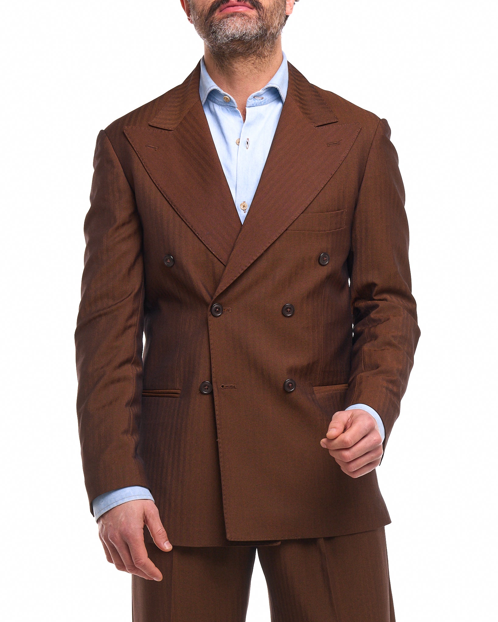 Chaqueta cruzada con cierre central y solapa de pico en color Burdeos Florencia