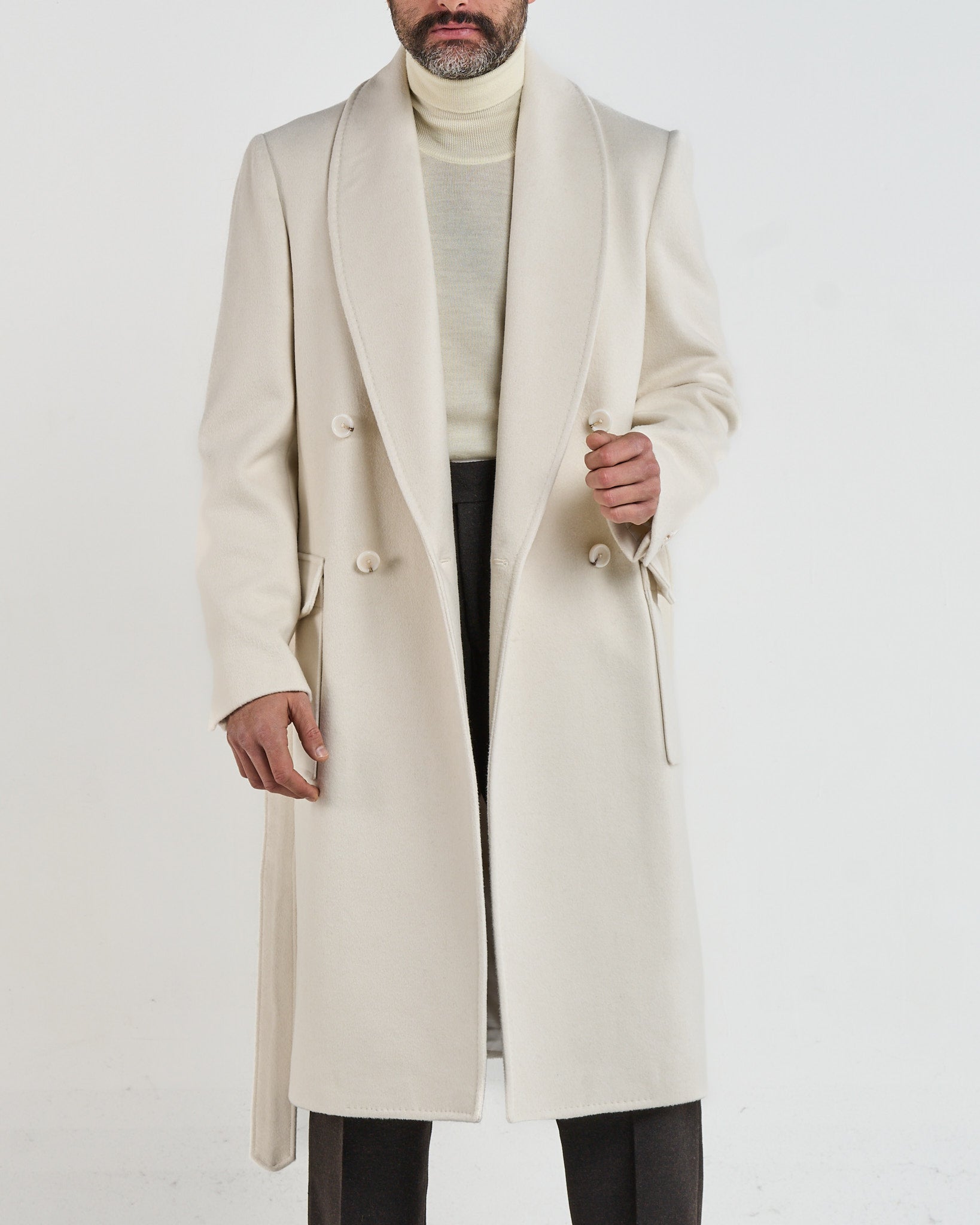 Cappotto Doppiopetto con Rever a Scialle Panna