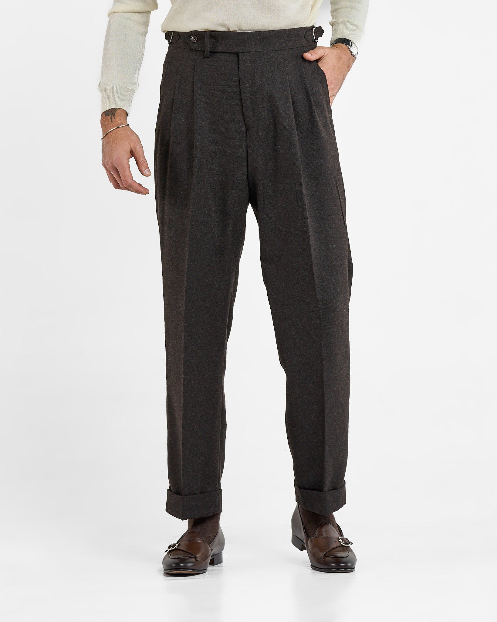 Pantalone Fondo Ampio e Fibbie Laterali in Flanella Moro Courchevel