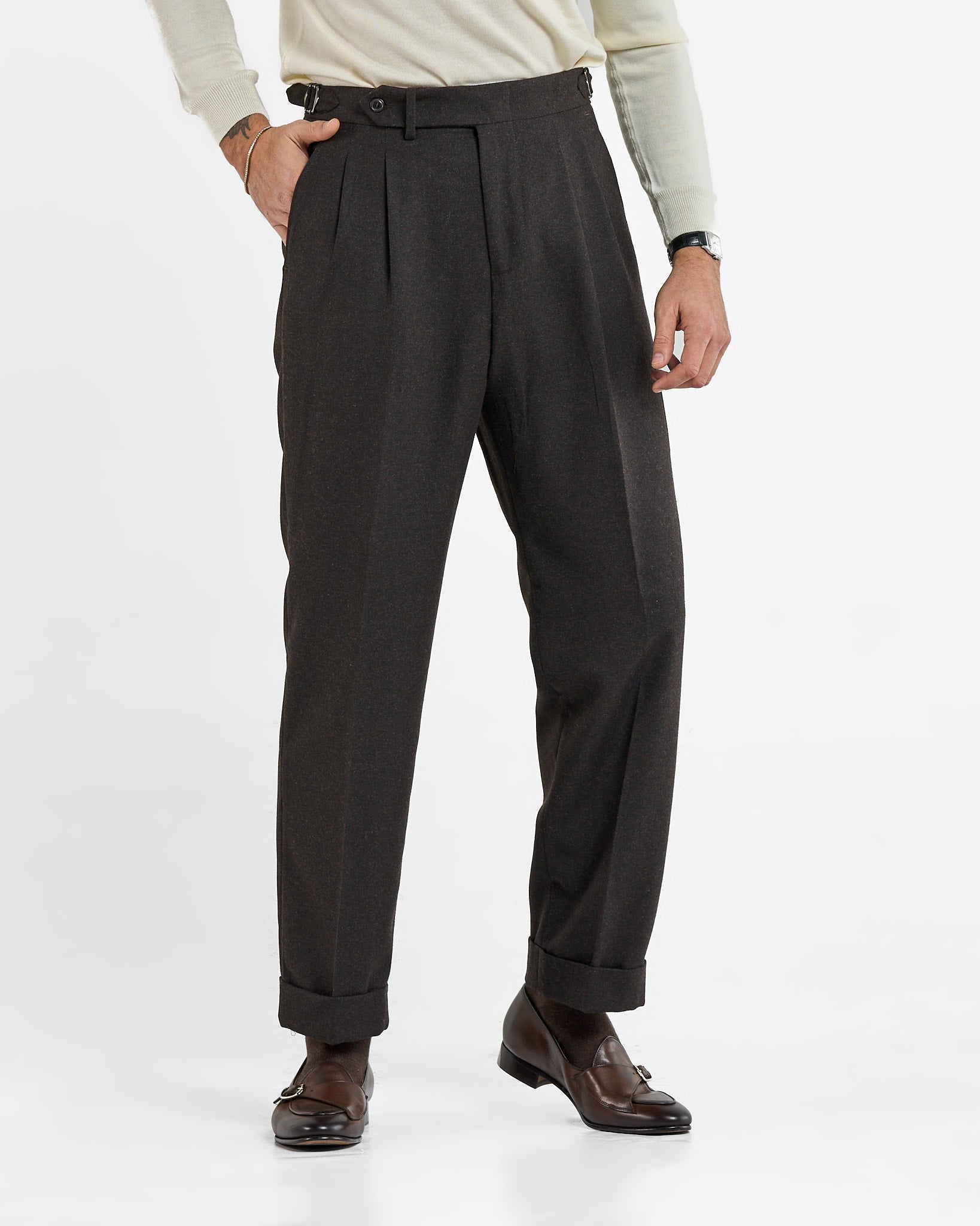 Pantalone Fondo Ampio e Fibbie Laterali in Flanella Moro Courchevel