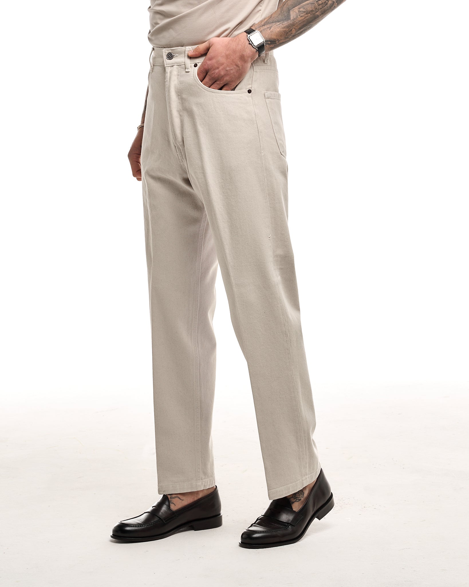 Vaqueros de talle alto y bajo ancho sin lavar