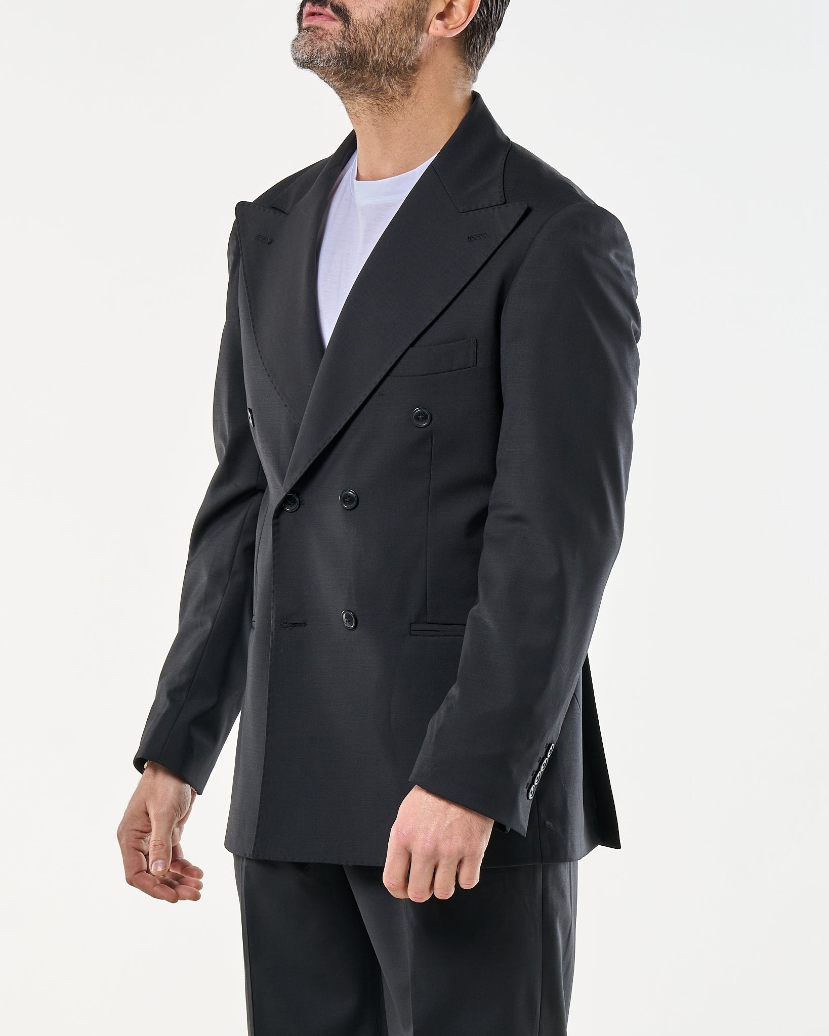 Giacca Doppiopetto Abbottonatura Centrale con Rever a Lancia Nero Milano