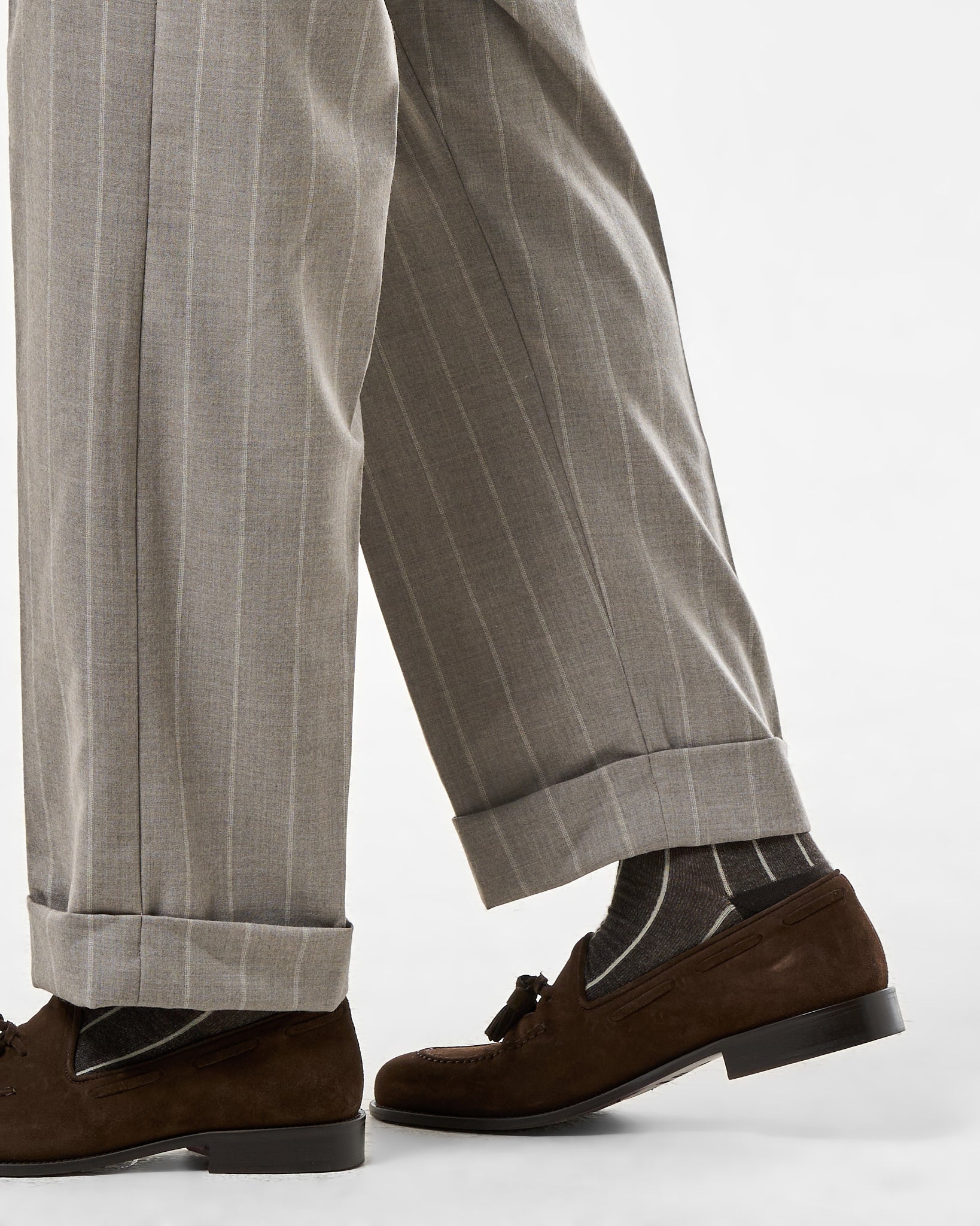 Pantalone Fondo Ampio e Fibbie Laterali in Lana Gessato Sabbia e Panna Matera