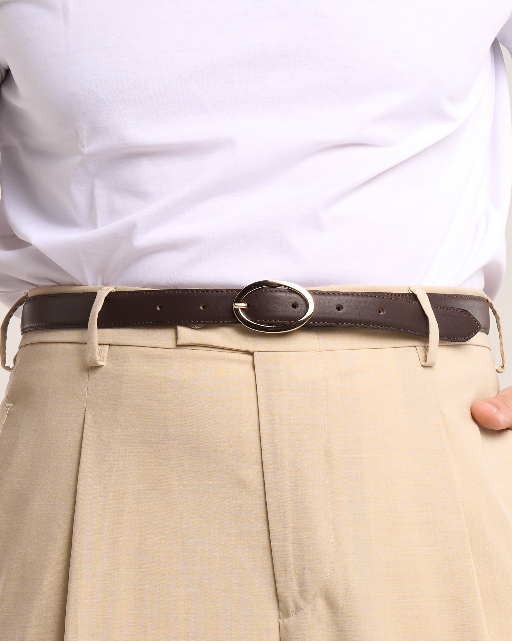 Cintura con Fibbia Ovale in Pelle Testa di Moro