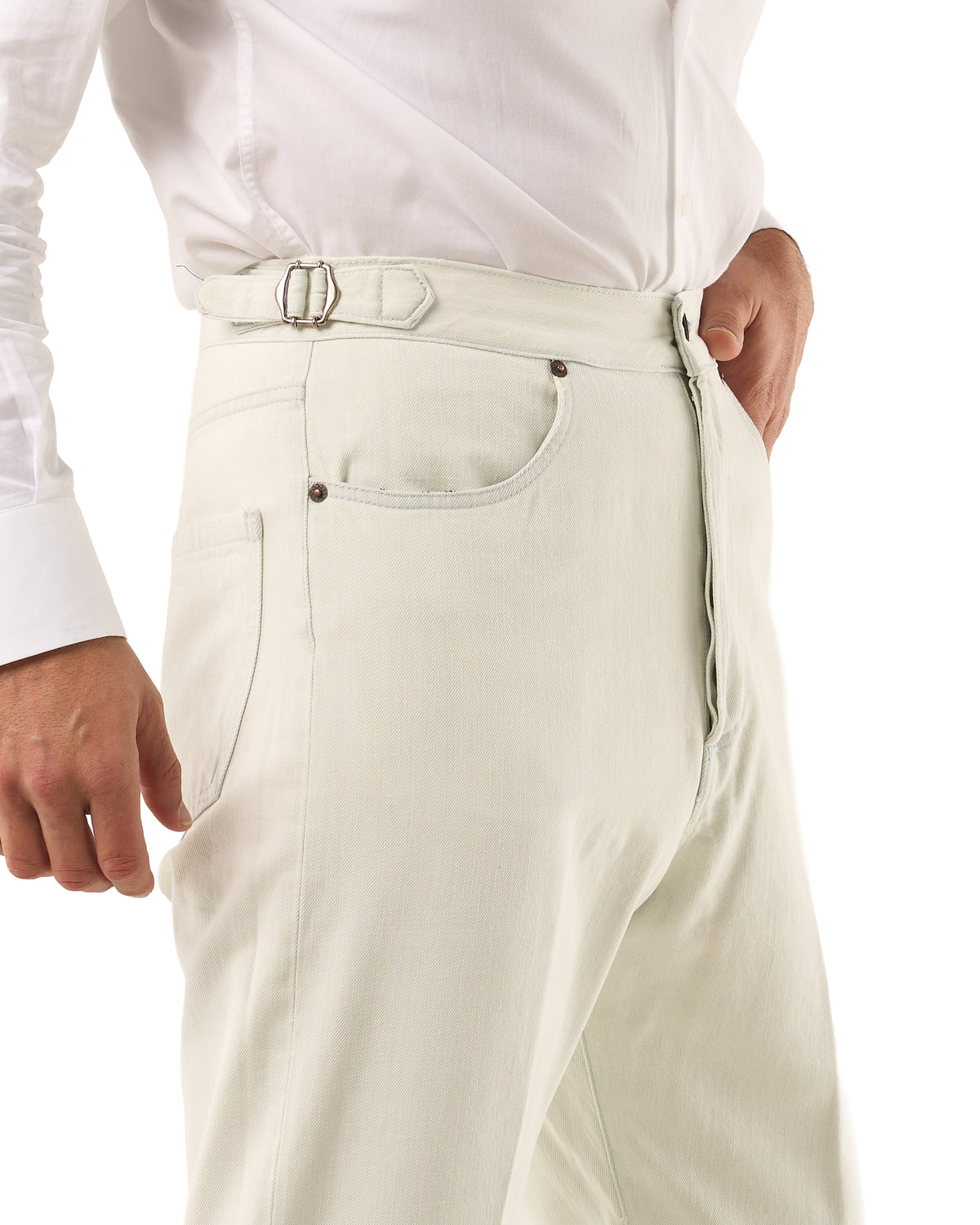 Jeans Vita Alta Fondo Ampio e Fibbie Laterali Sbiancato