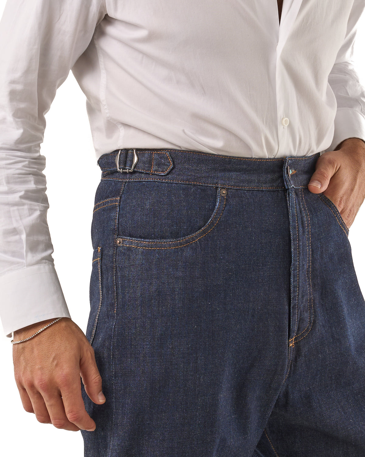 Jeans Vita Alta Fondo Ampio e Fibbie Laterali Lavaggio Zero