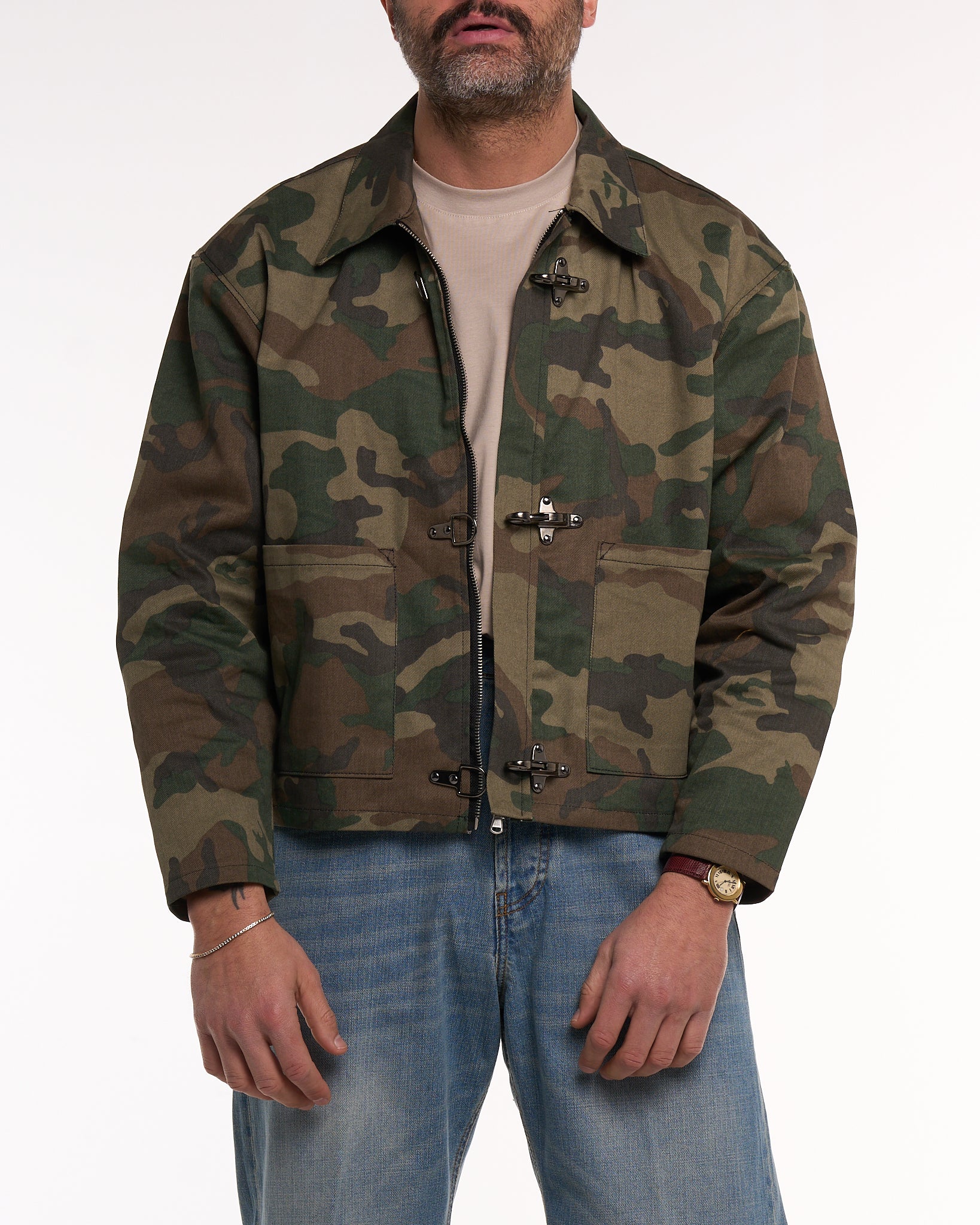Giacca Cropped con Moschettoni Camouflage Verde