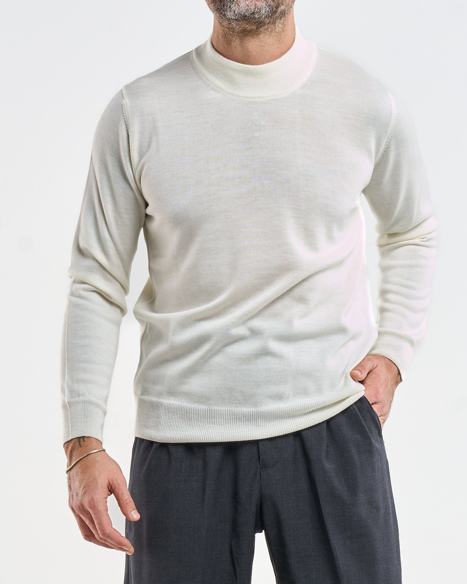 Mezzocollo in 100% Lana Merinos Panna